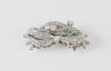 Broche-cierre de collar antiguo en oro blanco 18k con esmeralda y diamantes