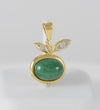 Colgante Manzana en oro amarillo 18k con brillantes y piedra verde