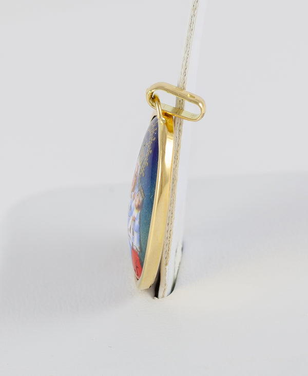 Colgante en oro amarillo 18k y porcelana esmaltada