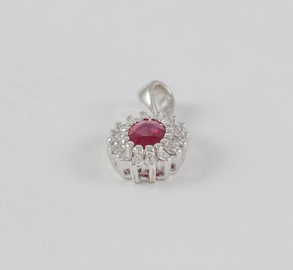 Colgante en oro blanco 18k con rubí y brillantes