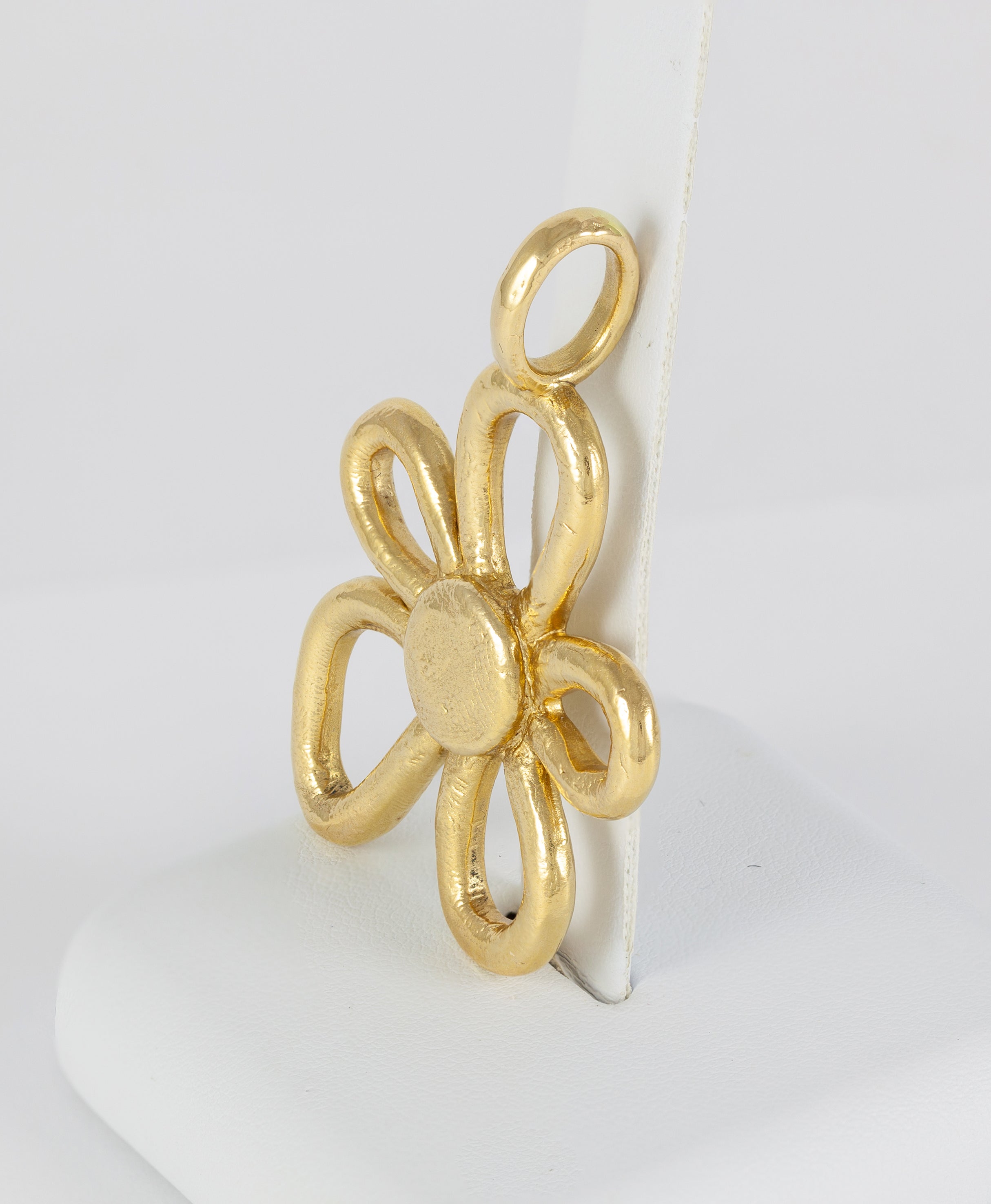 Colgante Tous Flor en oro amarillo 18k