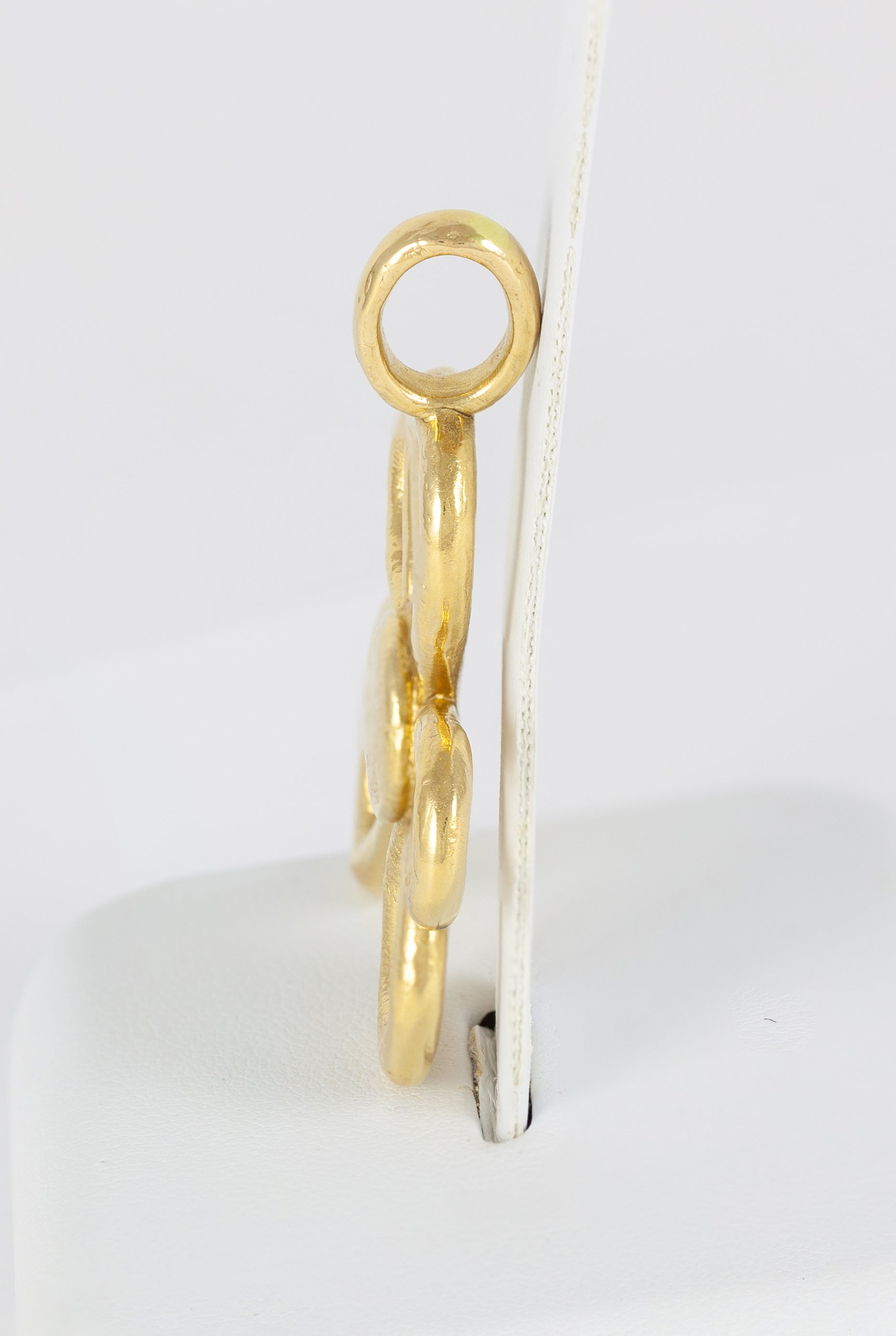 Colgante Tous Flor en oro amarillo 18k