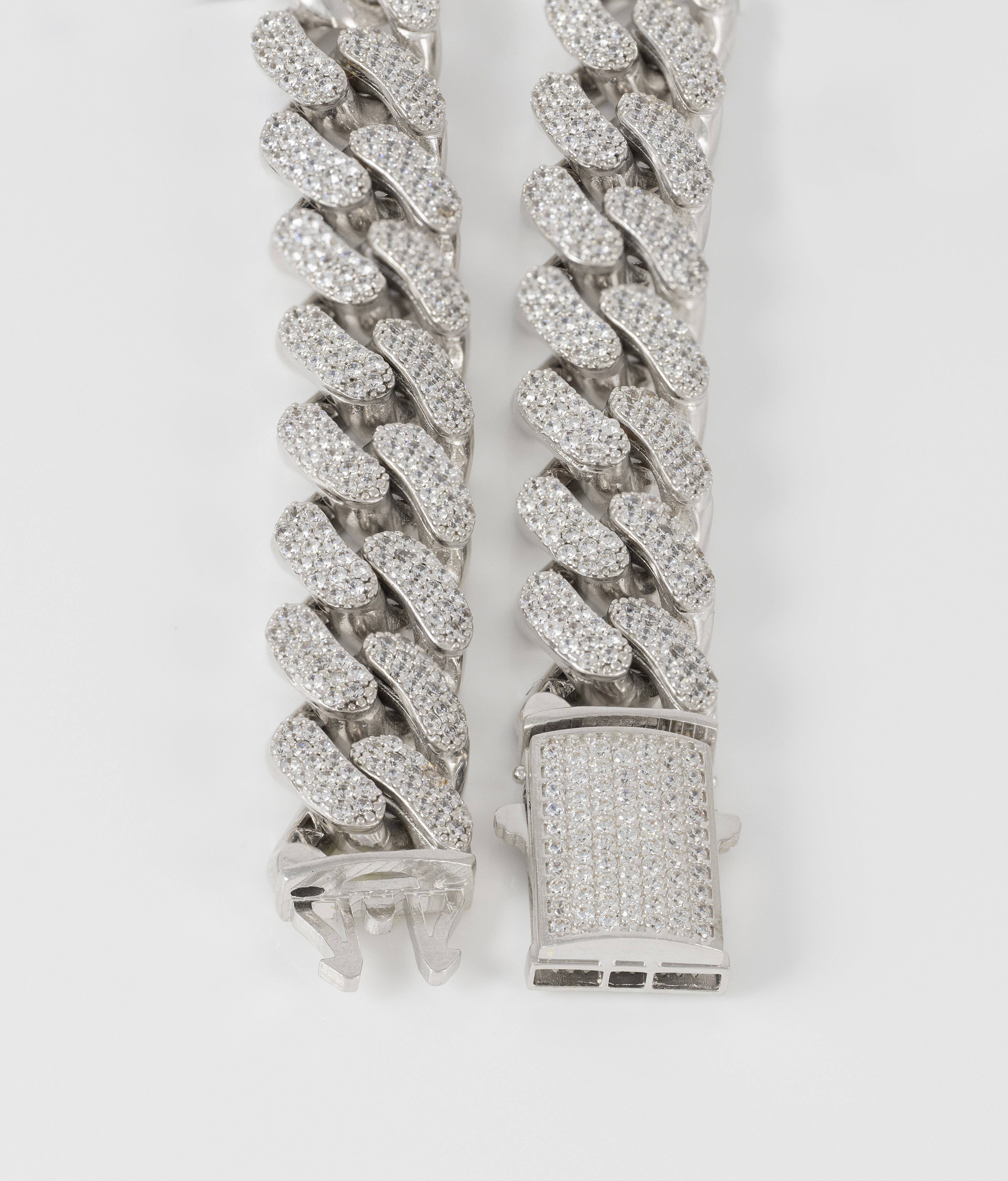 Cadena oro blanco 18k 750 con circonitas