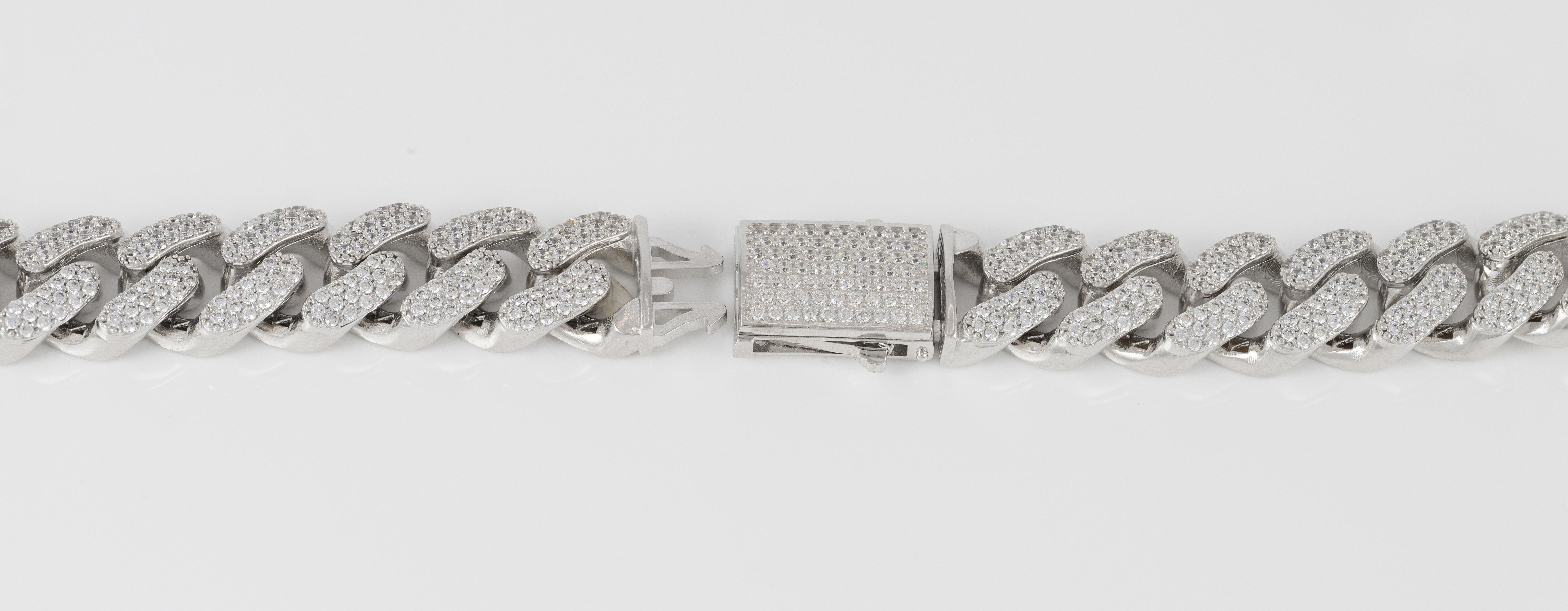 Cadena oro blanco 18k 750 con circonitas