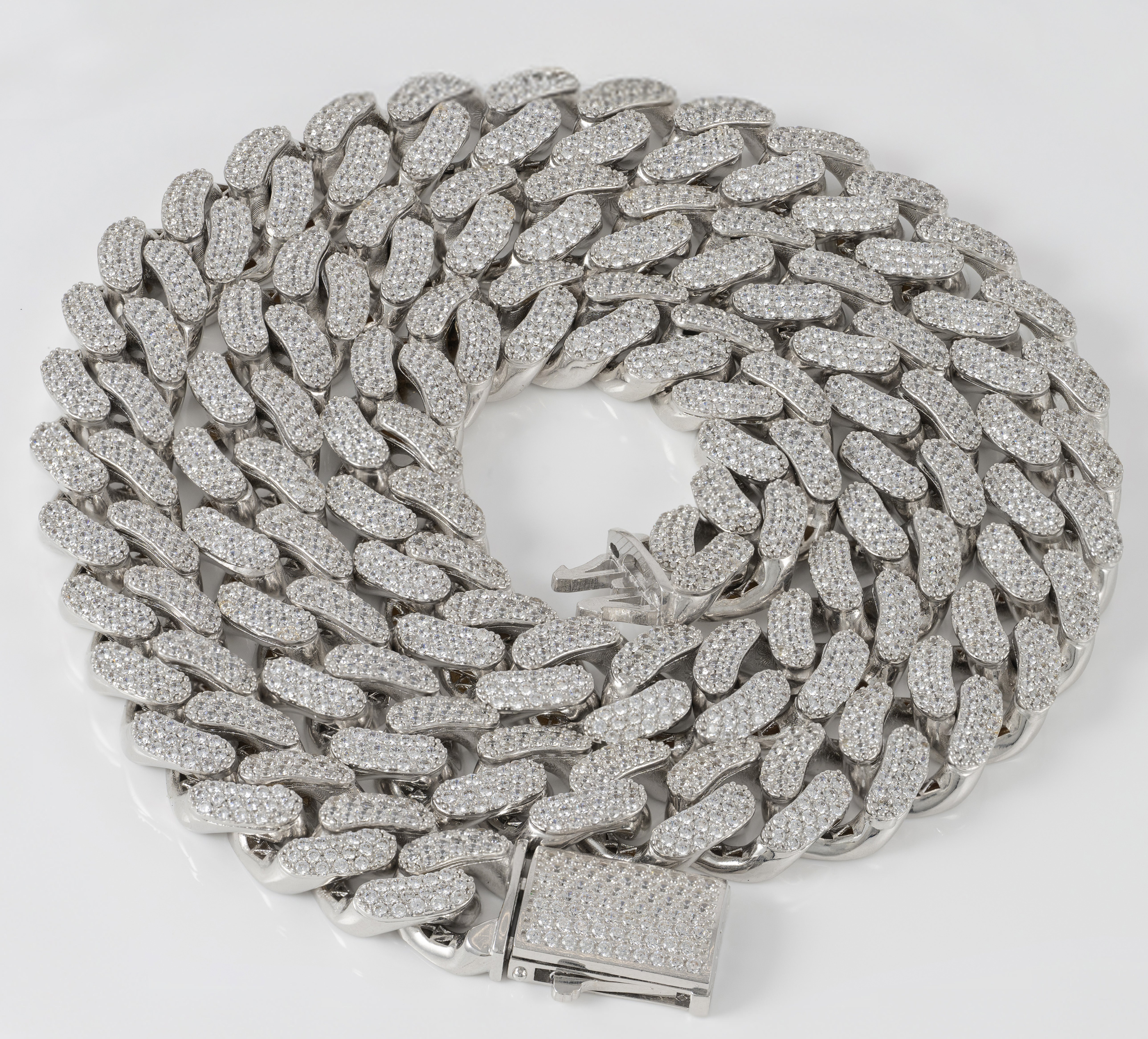 Cadena oro blanco 18k 750 con circonitas