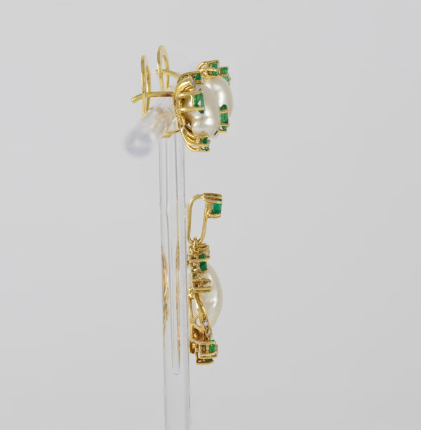 Conjunto Colgante y Pendientes en oro amarillo 18k con esmeraldas y brillantes