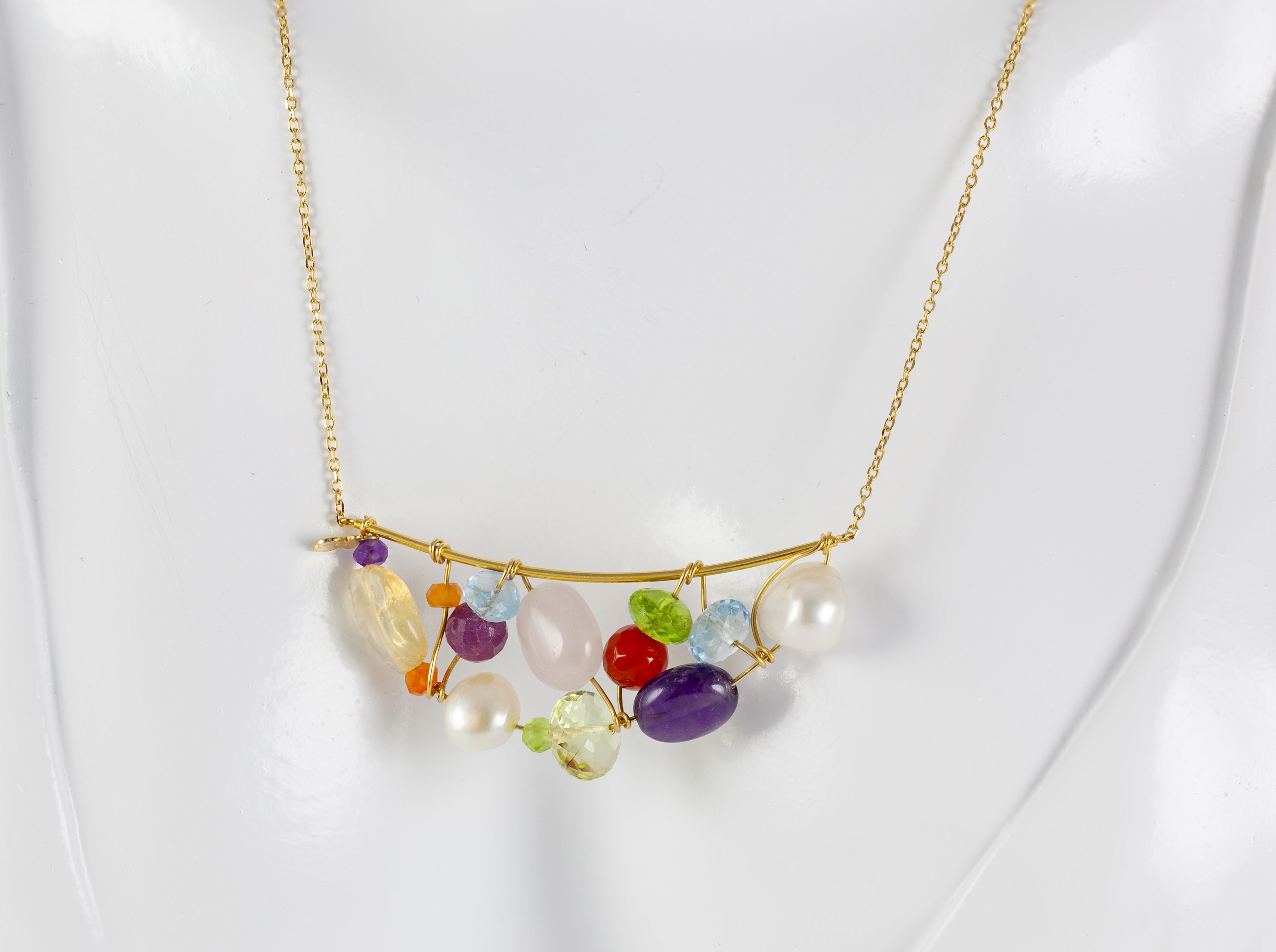 Collar Tous Garabato en oro amarillo 18k y gemas varias