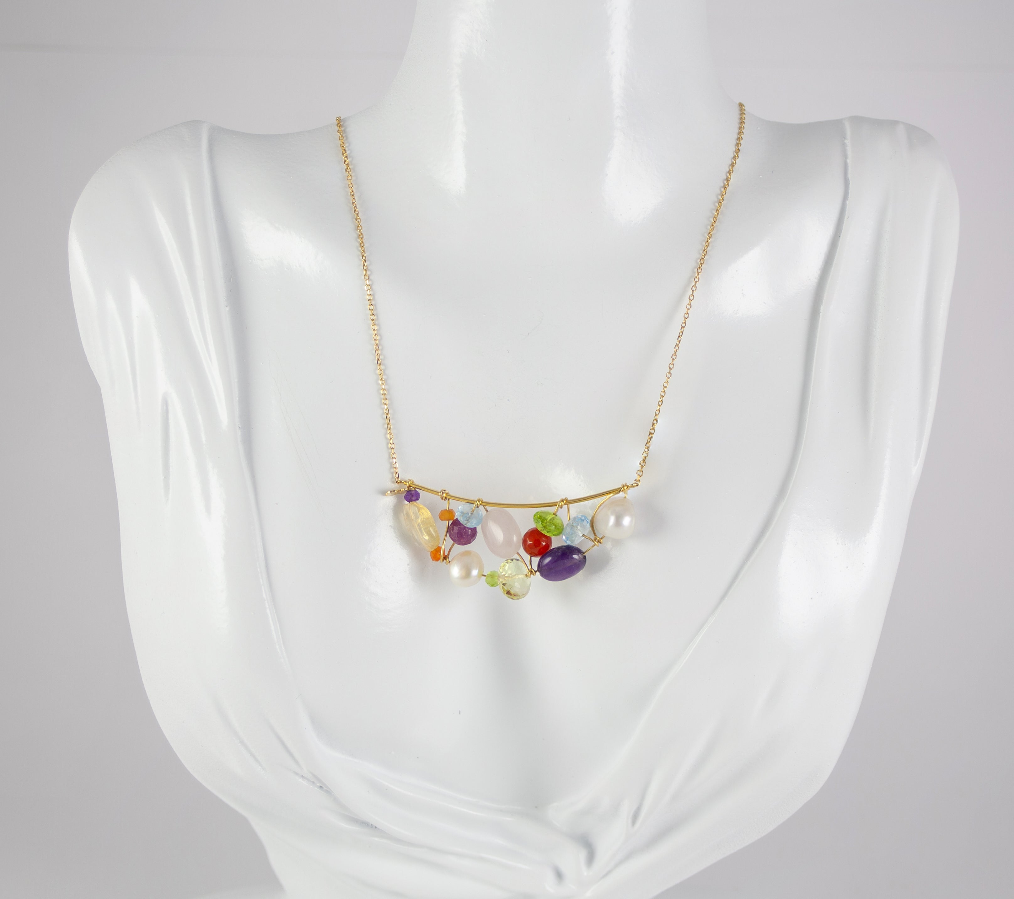 Collar Tous Garabato en oro amarillo 18k y gemas varias