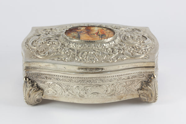 Caja joyero de plata decoración repujado y detalle esmaltado
