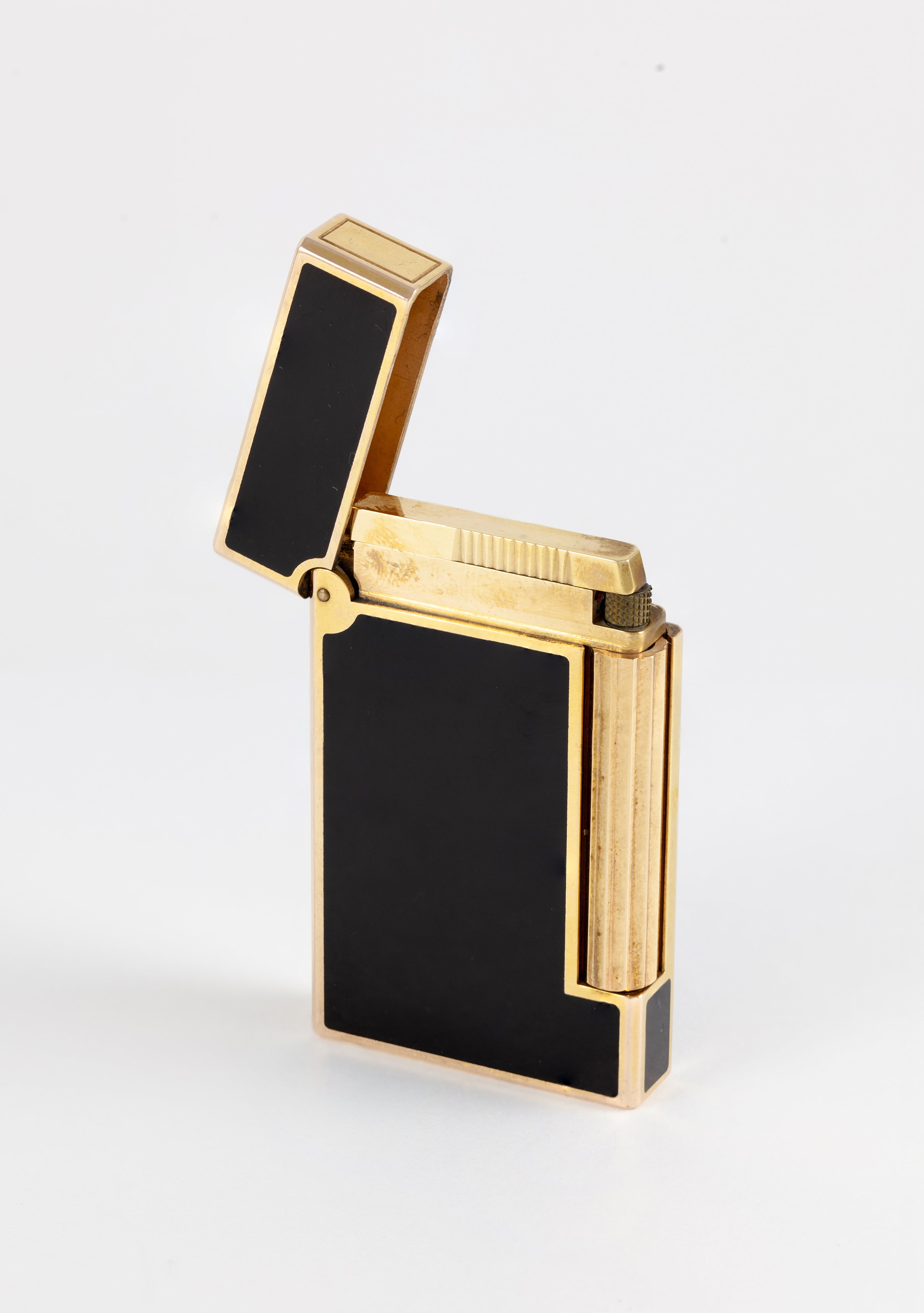 S.T. Dupont Ligne D Lighter Black Laque de Chine