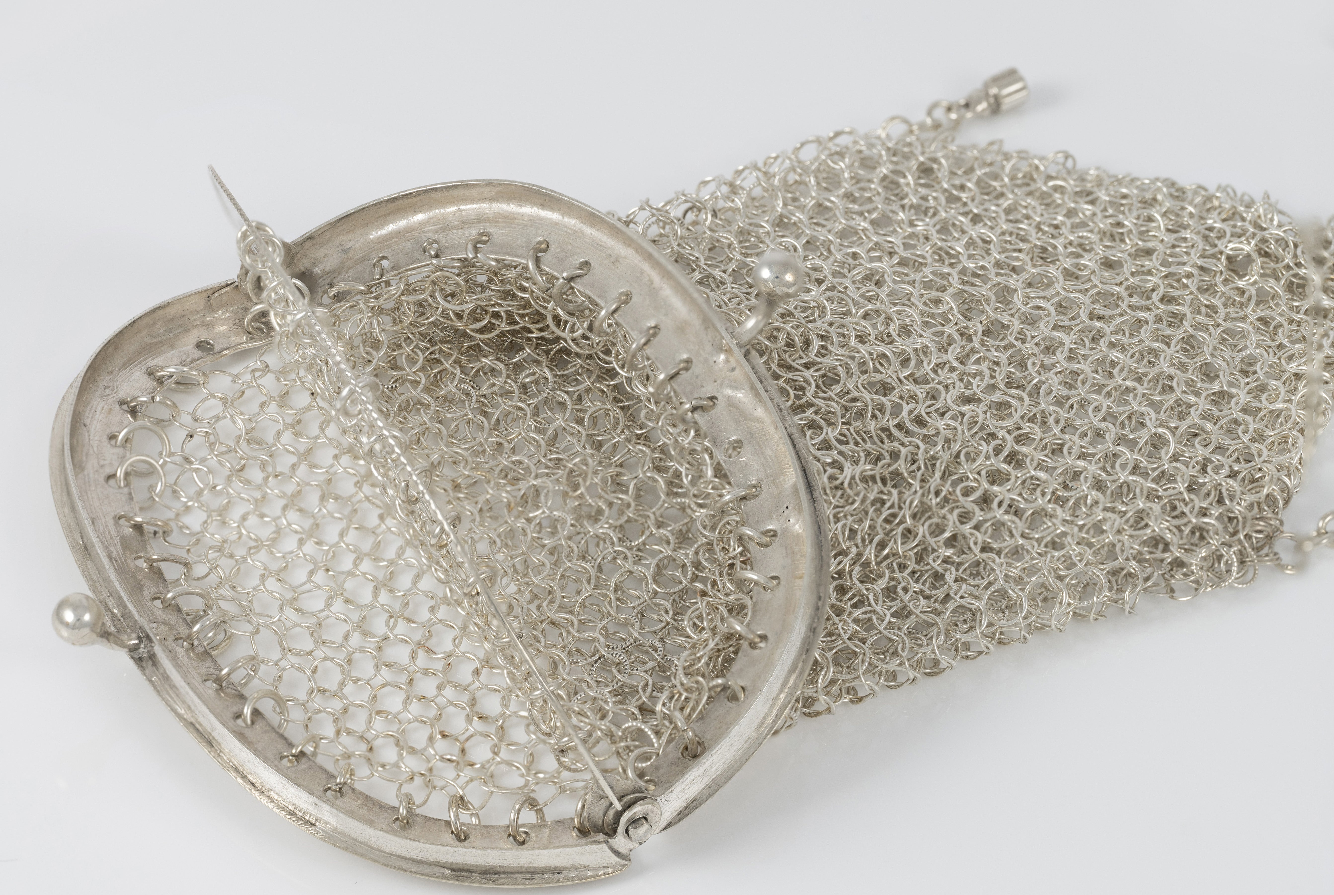 Monedero antiguo de plata