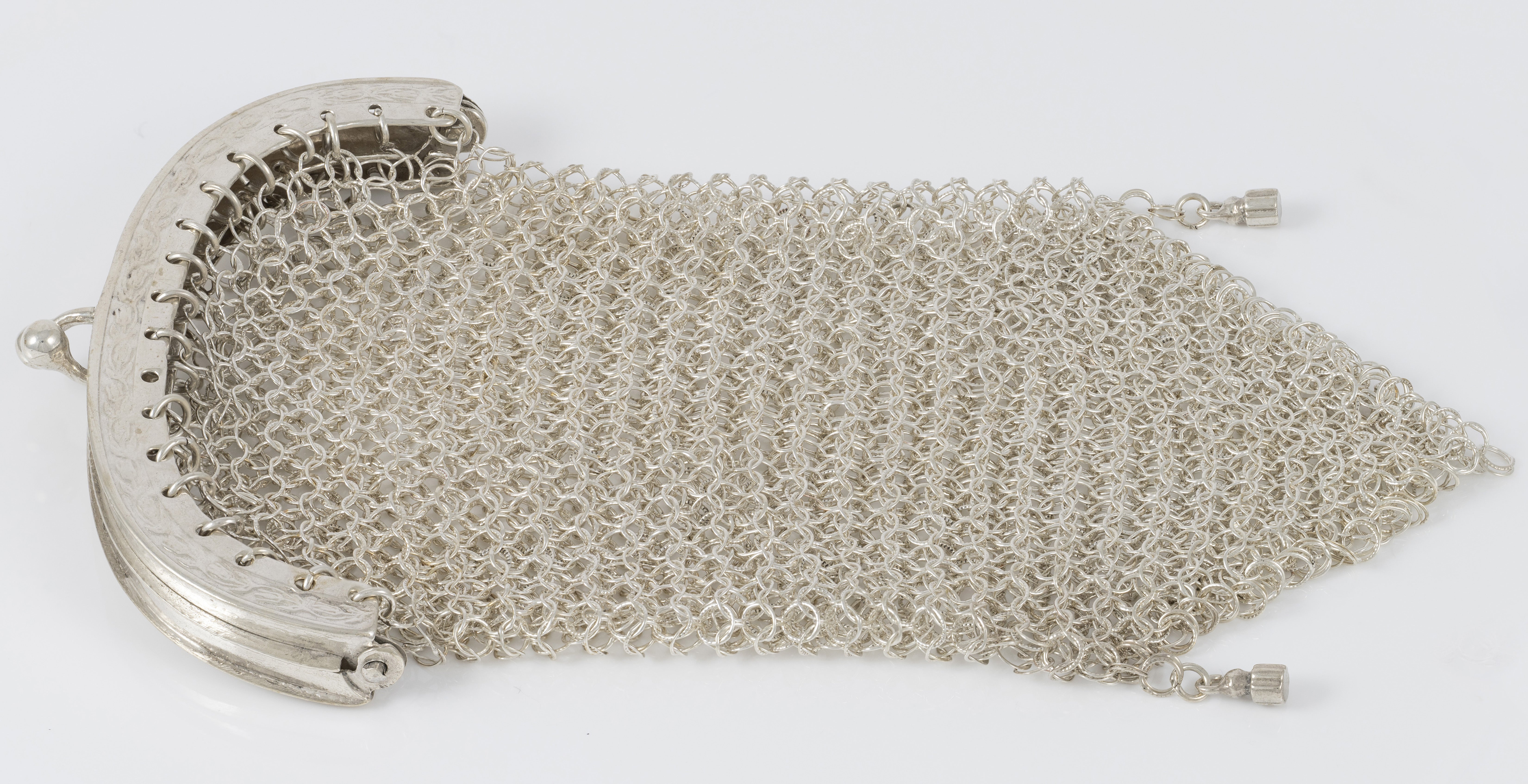 Monedero antiguo de plata