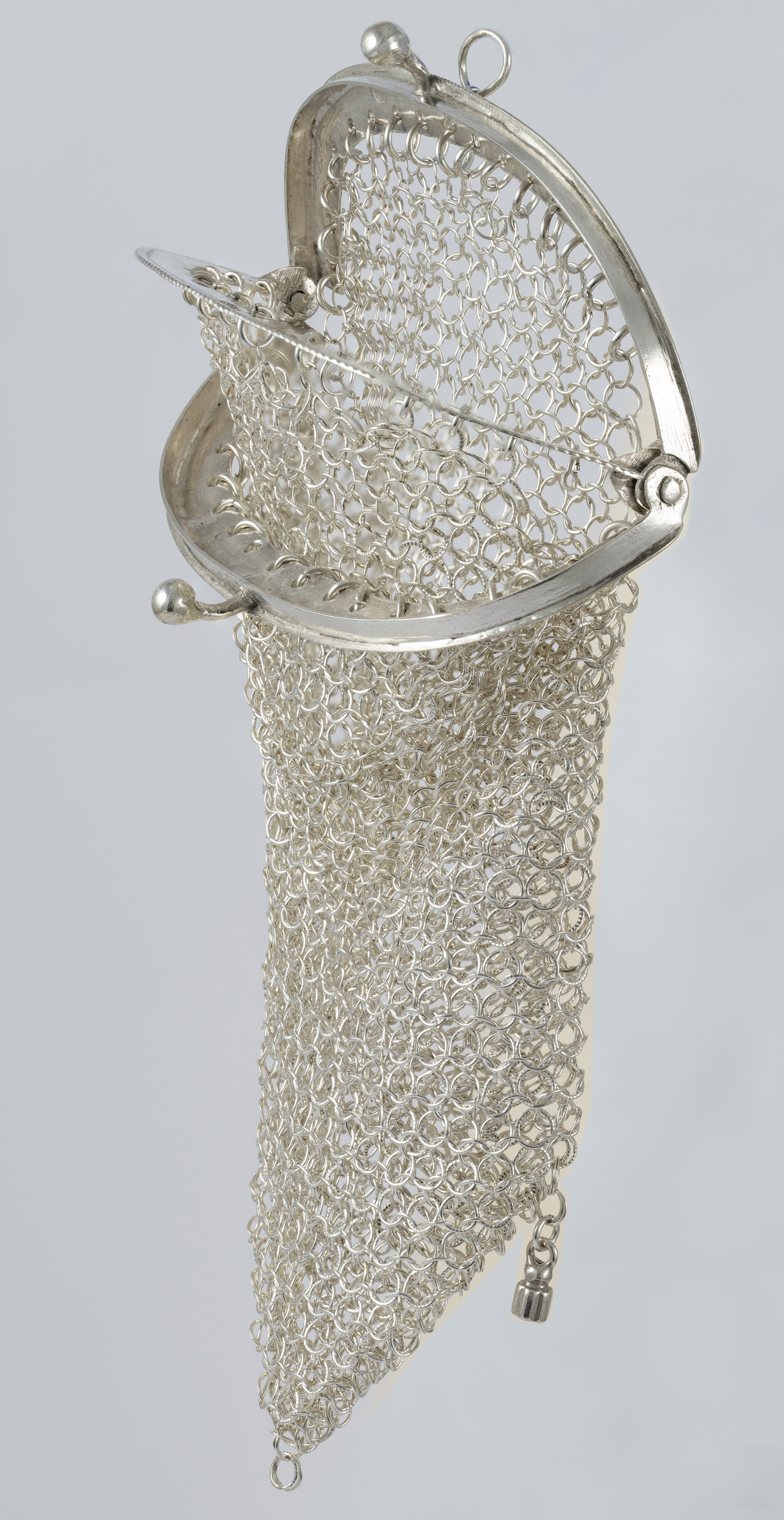 Monedero antiguo de plata