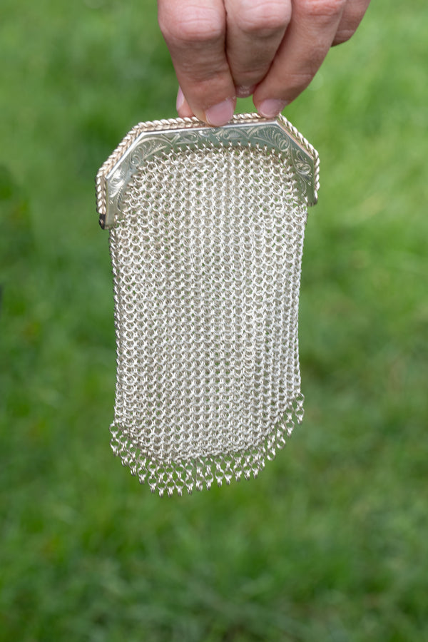 Monedero antiguo de plata