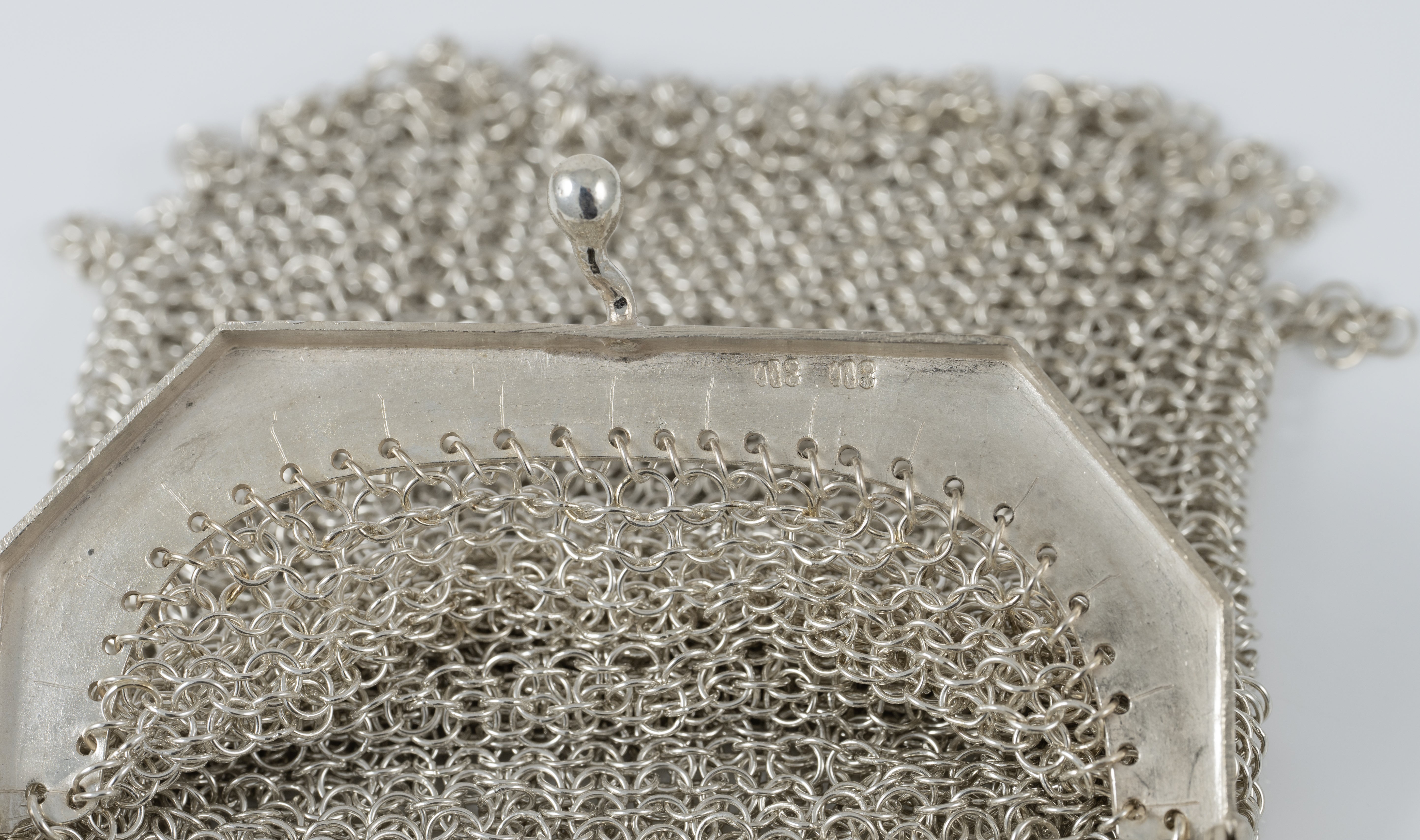 Monedero antiguo de plata