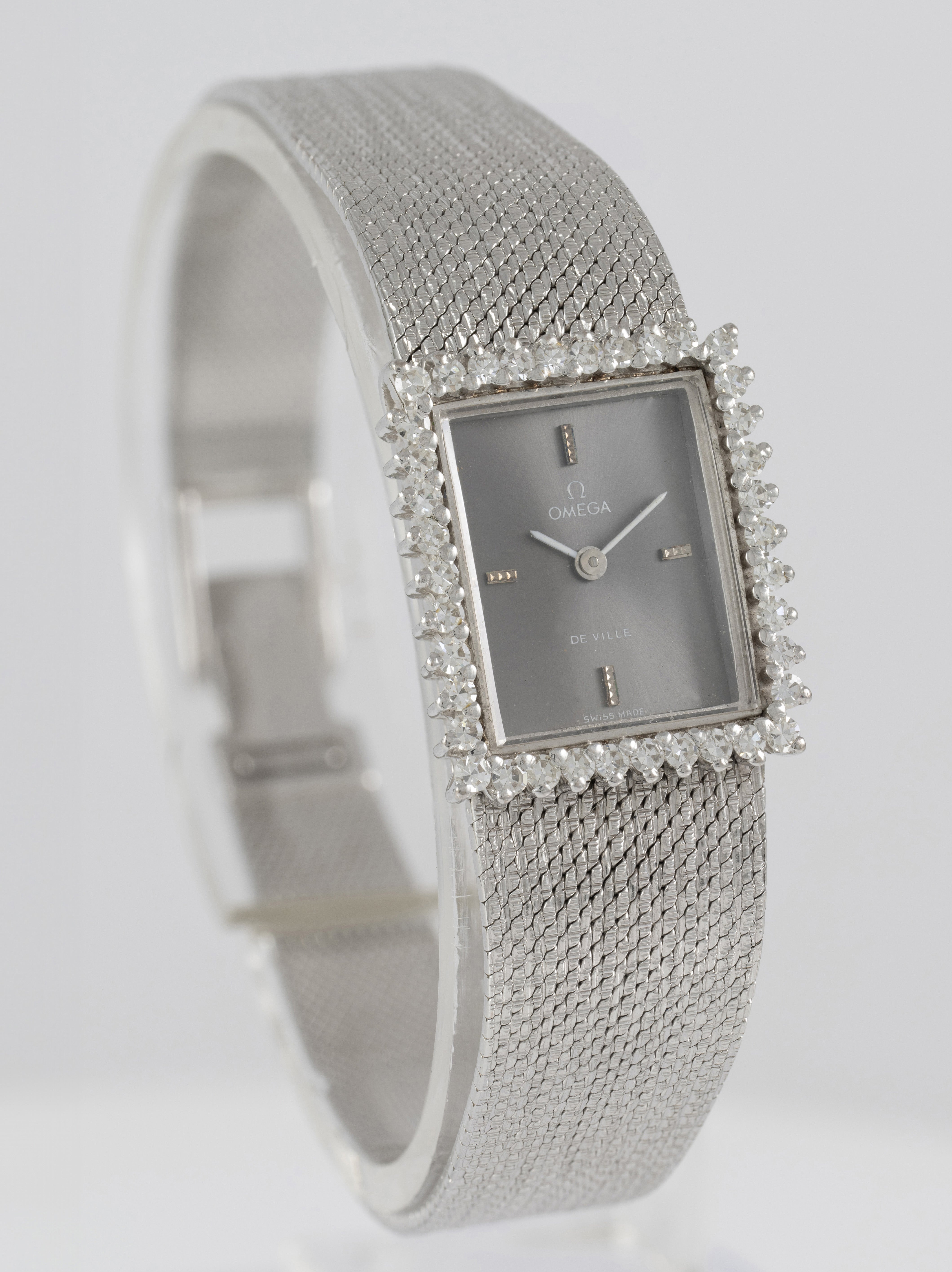 Omega Deville White Gold 18k and Diamonds Ref: 8244