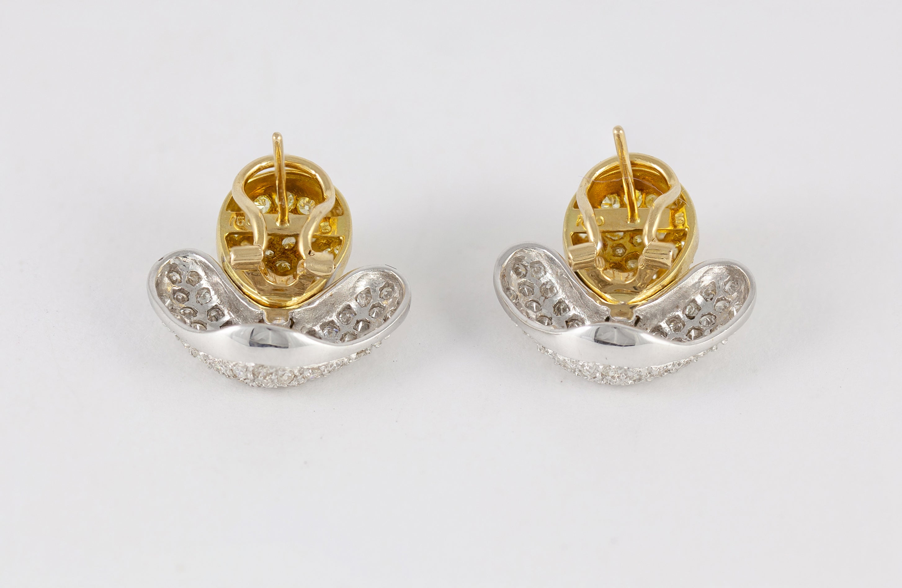 Pendientes en oro blanco y amarillo 18k y brillantes