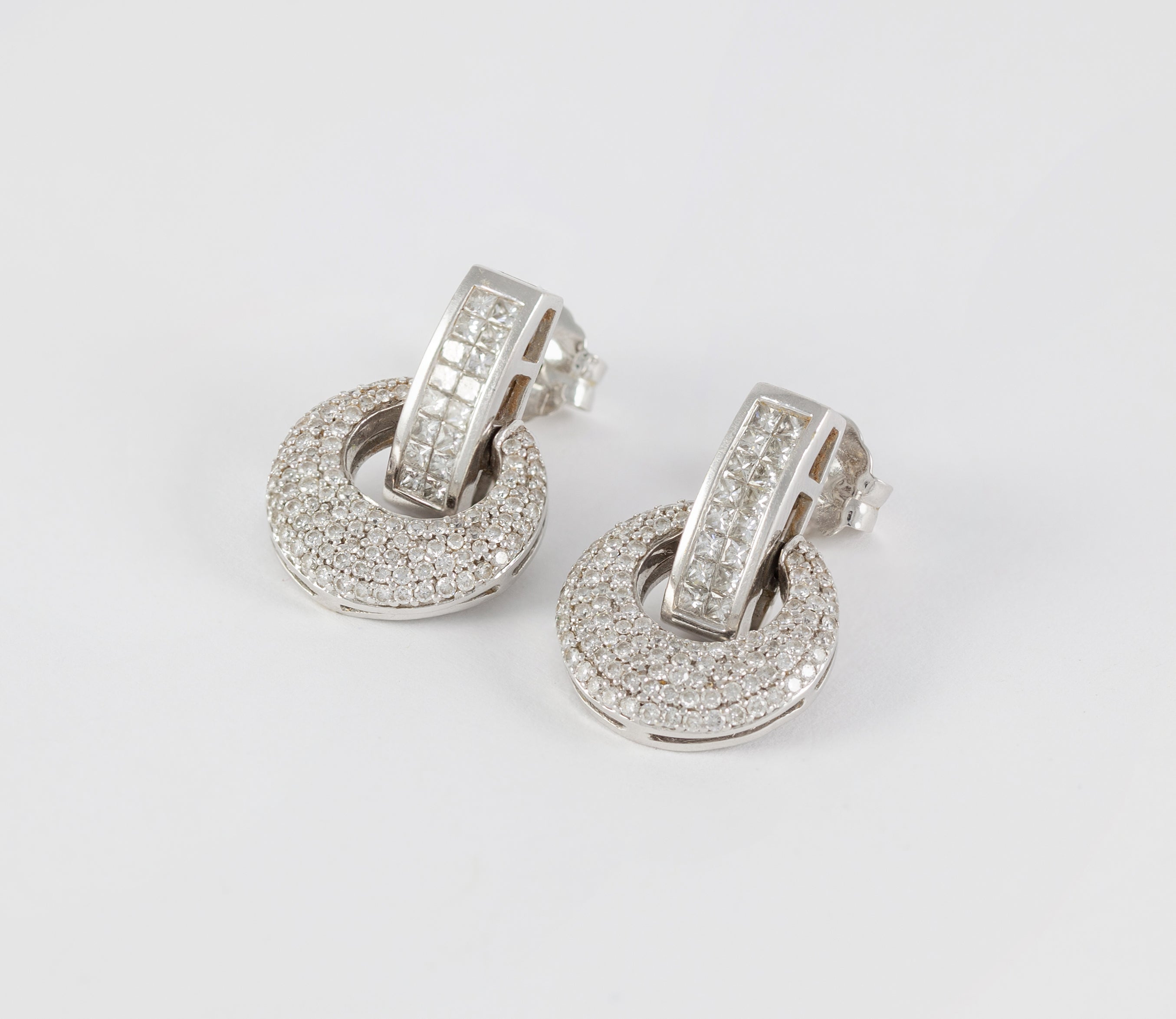 Pendientes en oro blanco 18k con diamantes 1.55 ct