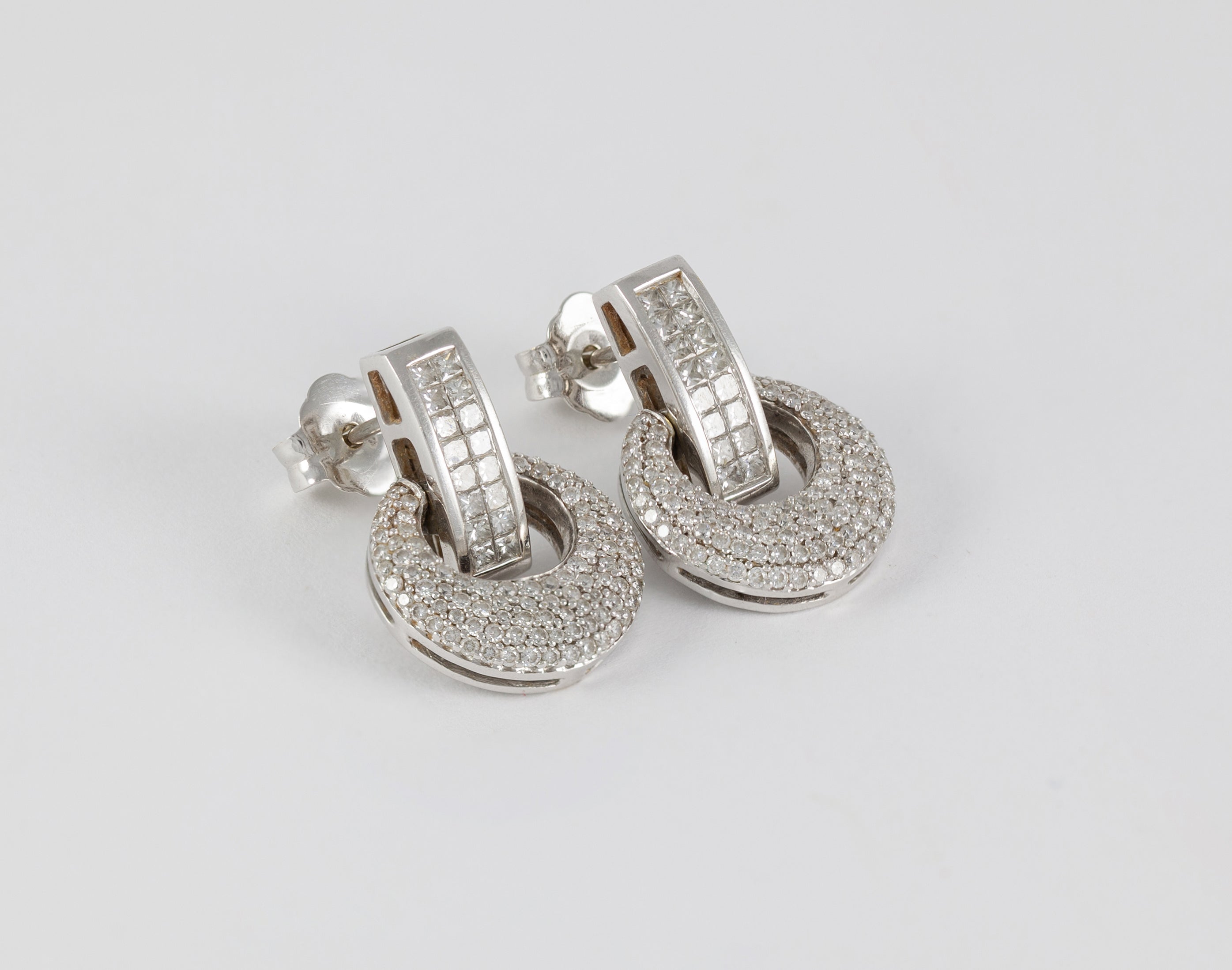 Pendientes en oro blanco 18k con diamantes 1.55 ct