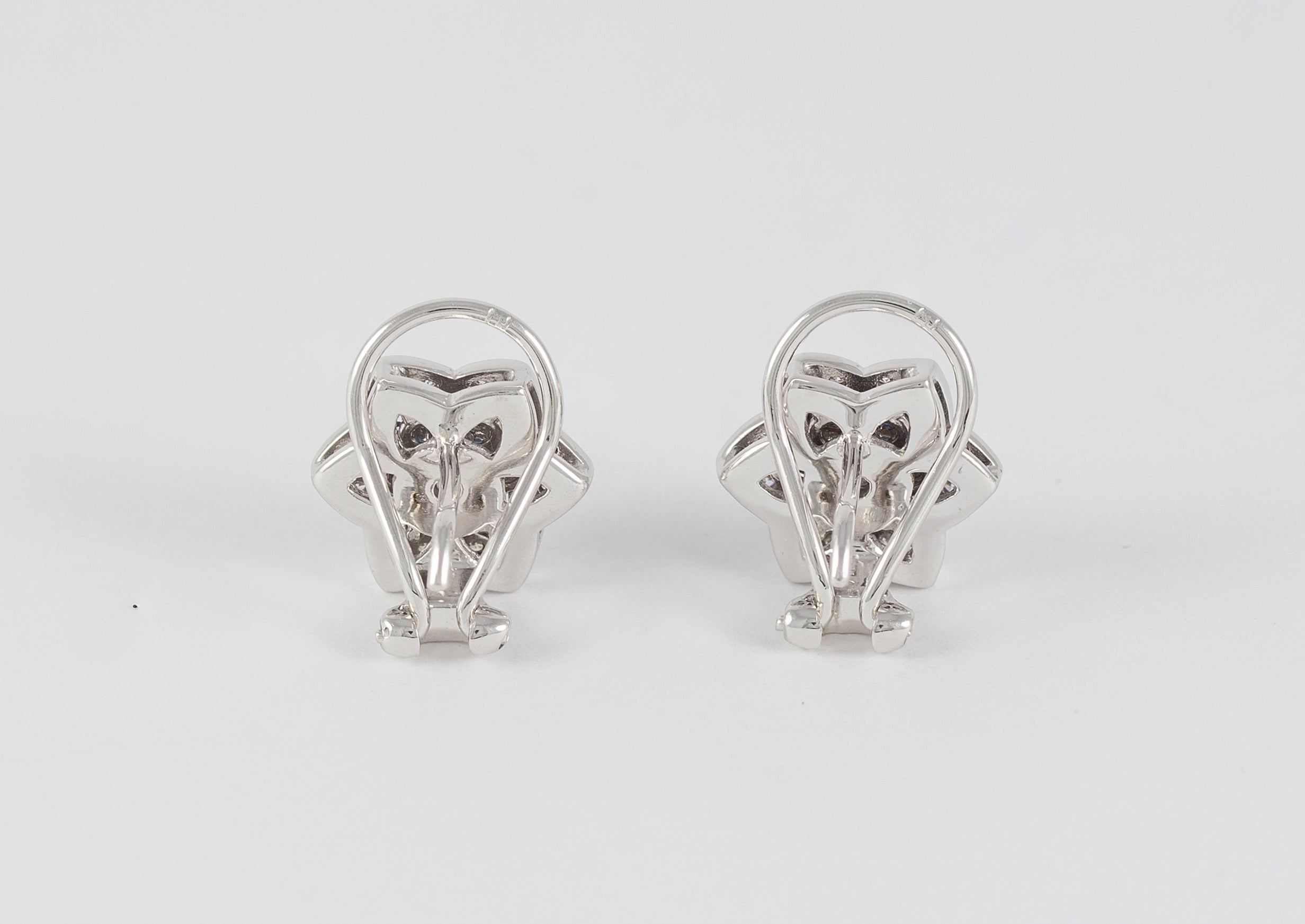 Pendientes en oro blanco 18k con brillantes y zafiros