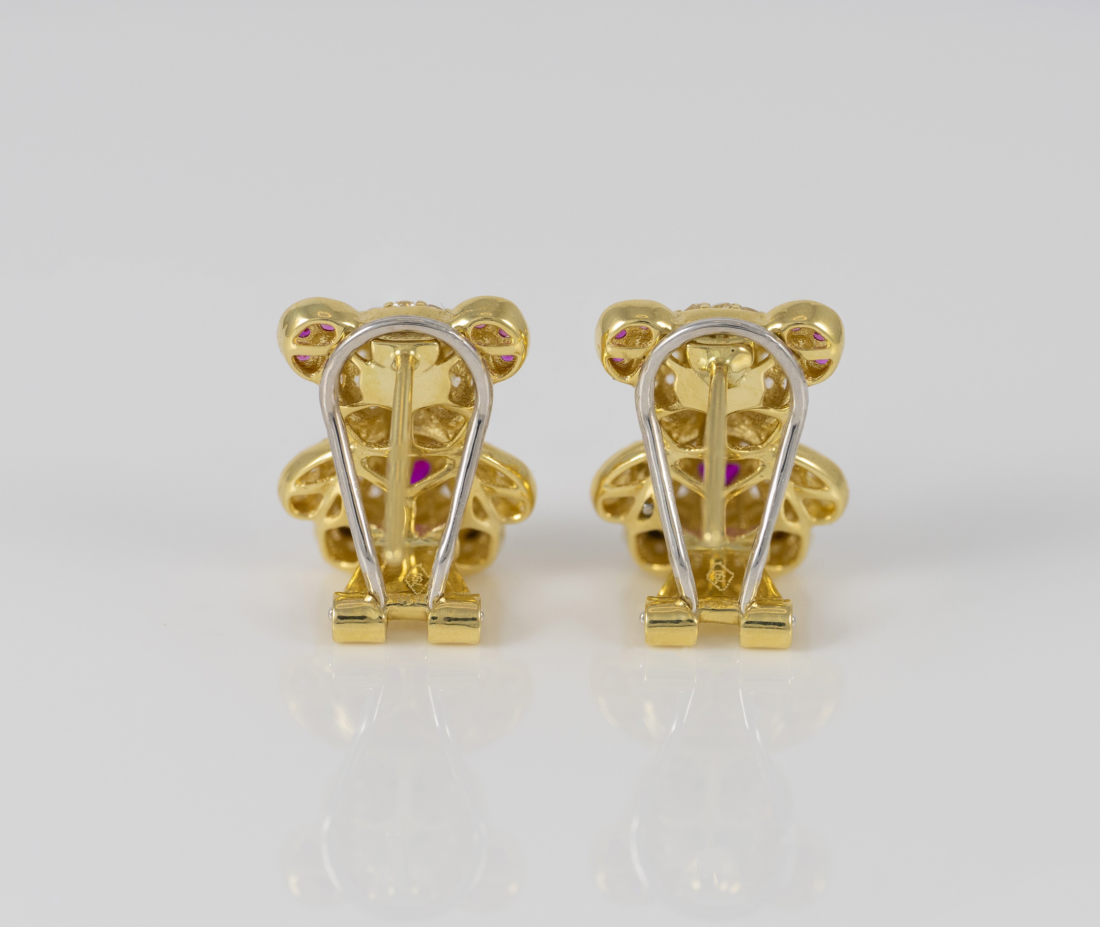 Pendientes Oso en oro 18k 750
