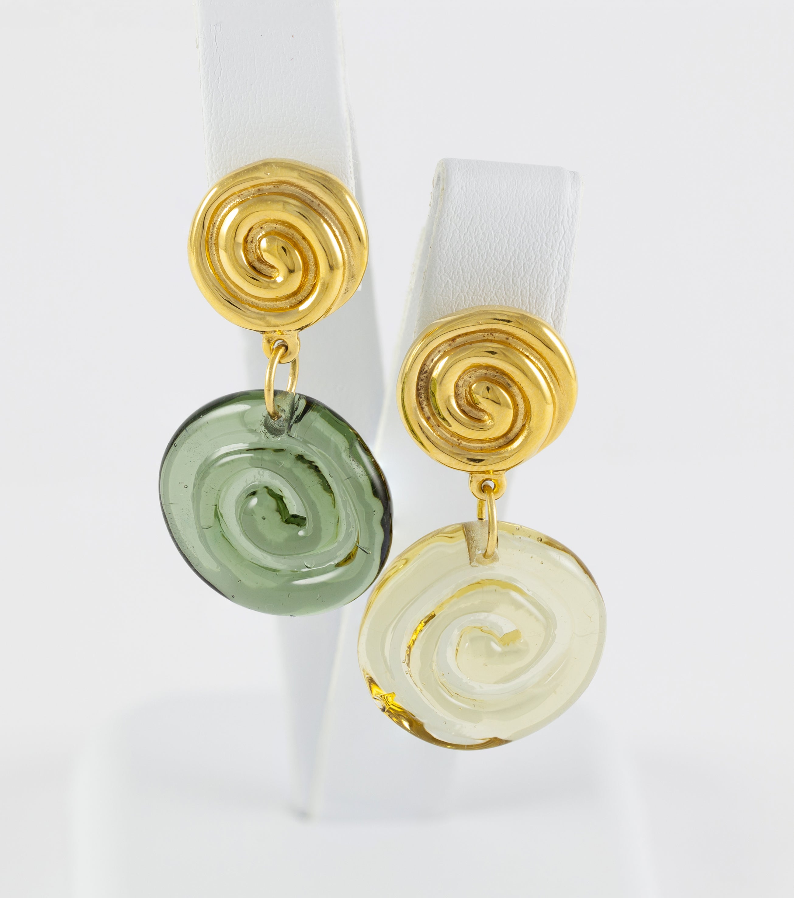 Pendientes Tous en oro amarillo 18k con cristal Eugenia by Tous Iluminada