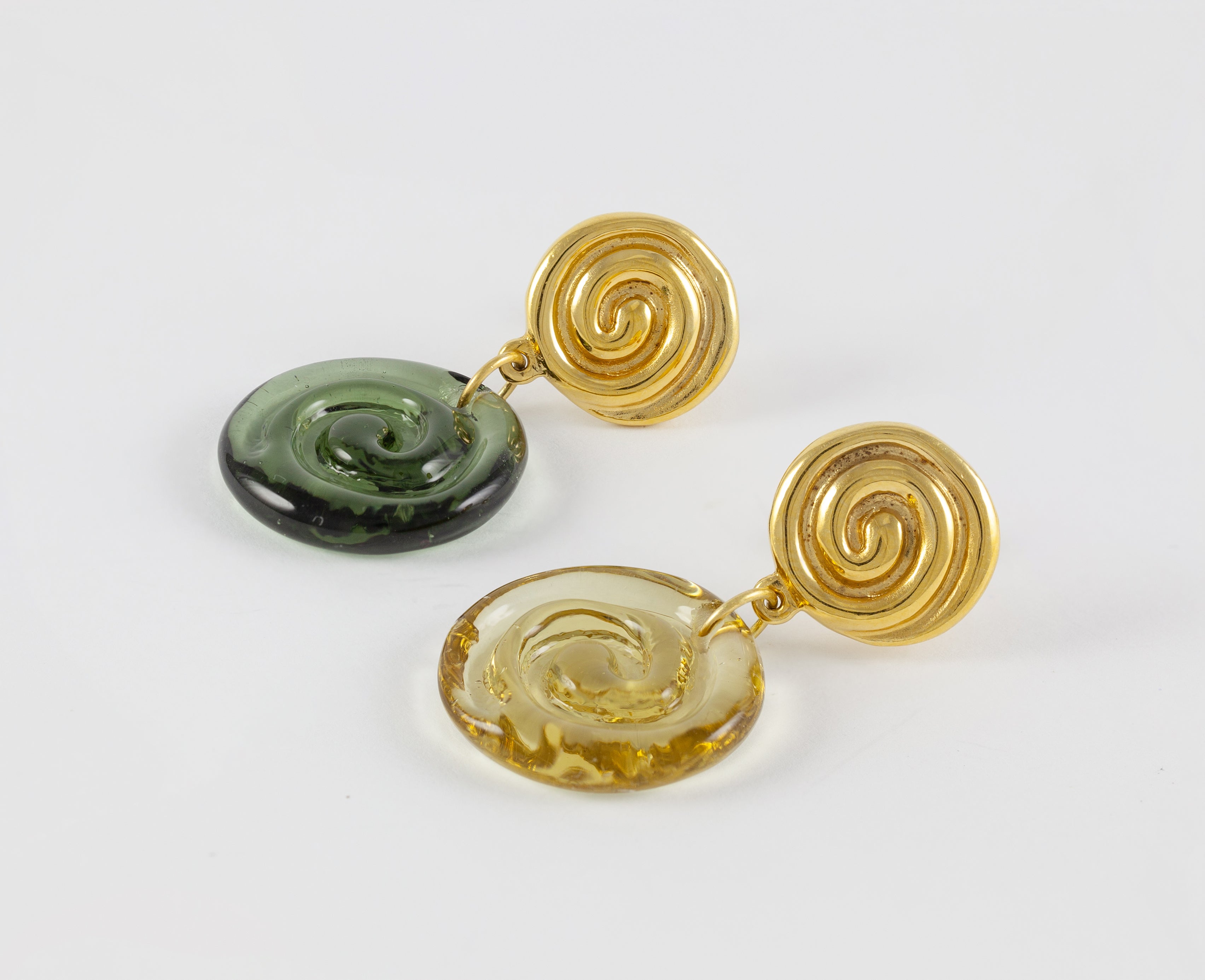 Pendientes Tous en oro amarillo 18k con cristal Eugenia by Tous Iluminada