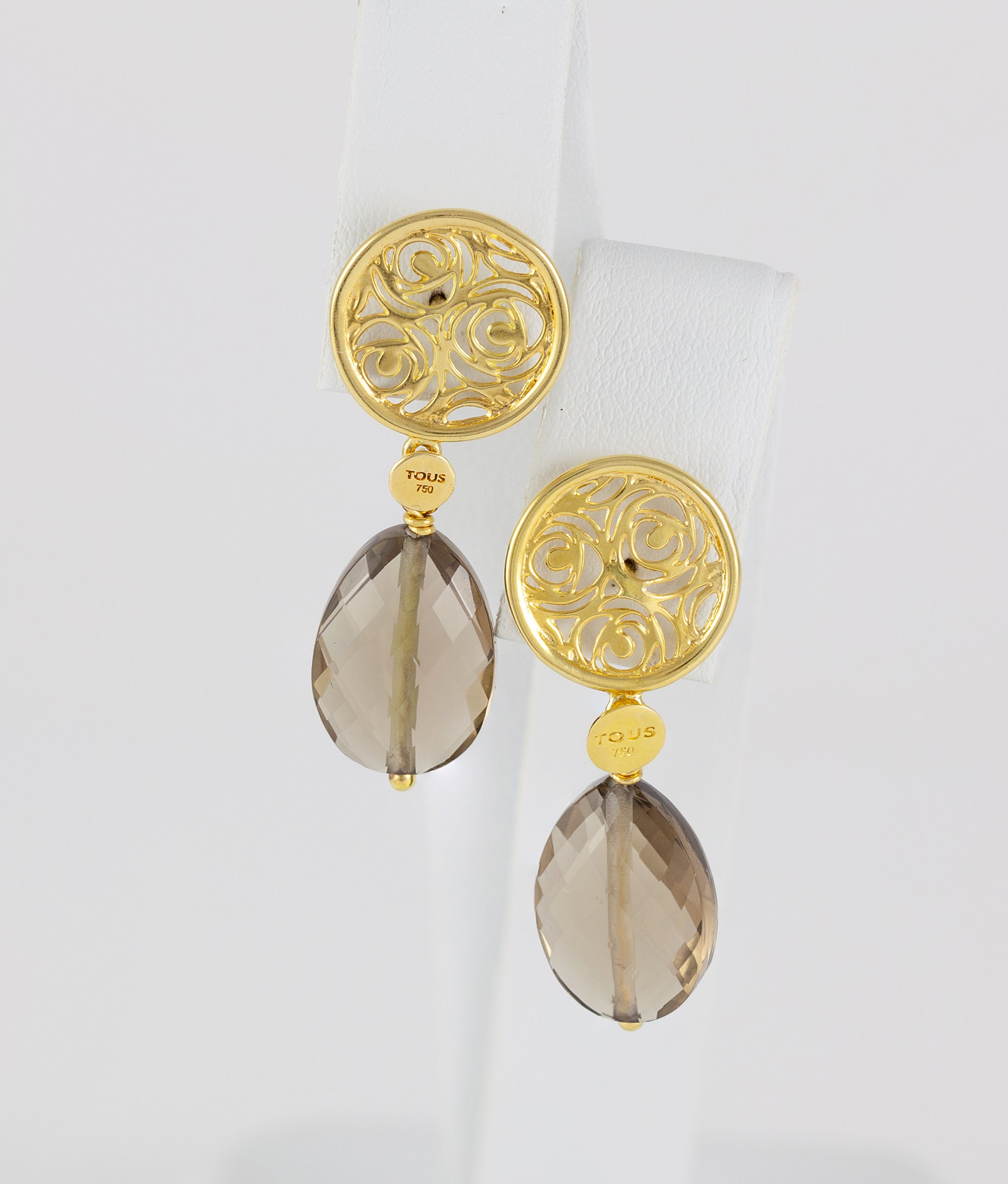 Pendientes Tous en oro amarillo 18k con cuarzo ahumado