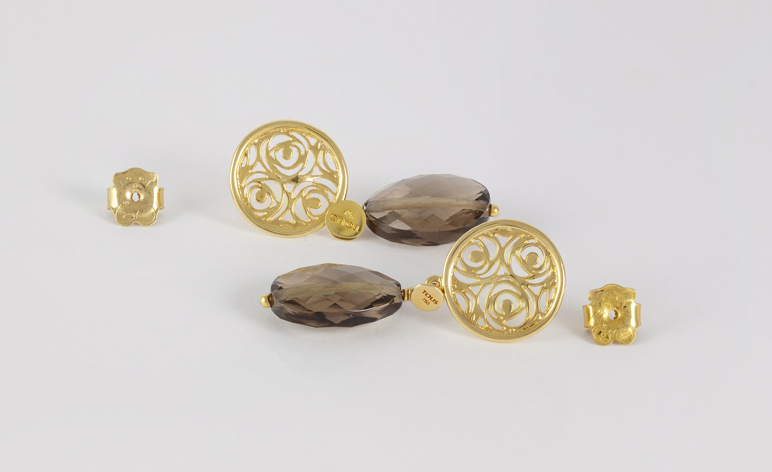 Pendientes Tous en oro amarillo 18k con cuarzo ahumado