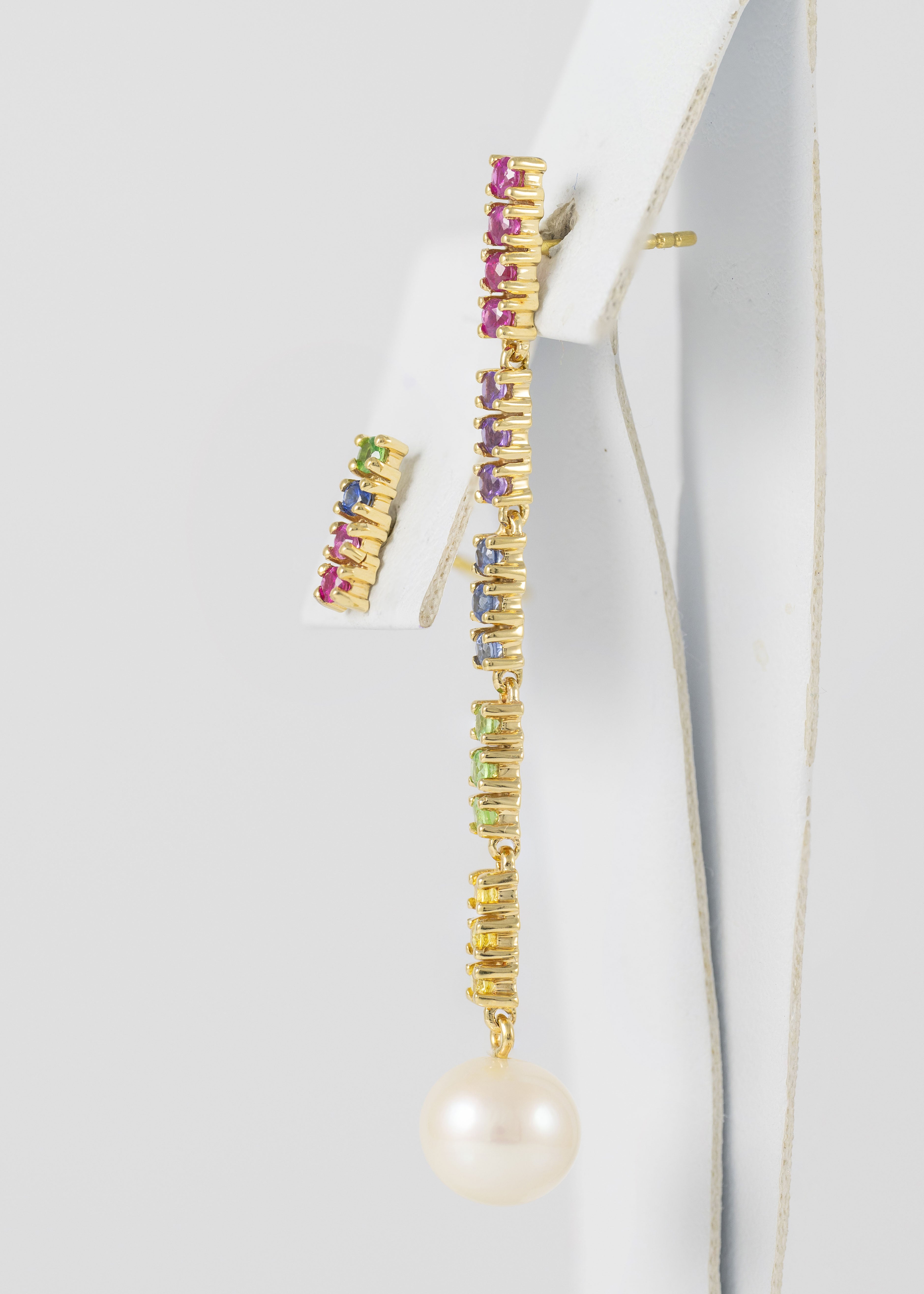 Pendientes Tous Lio de oro amarillo de 18k con gemas y perla