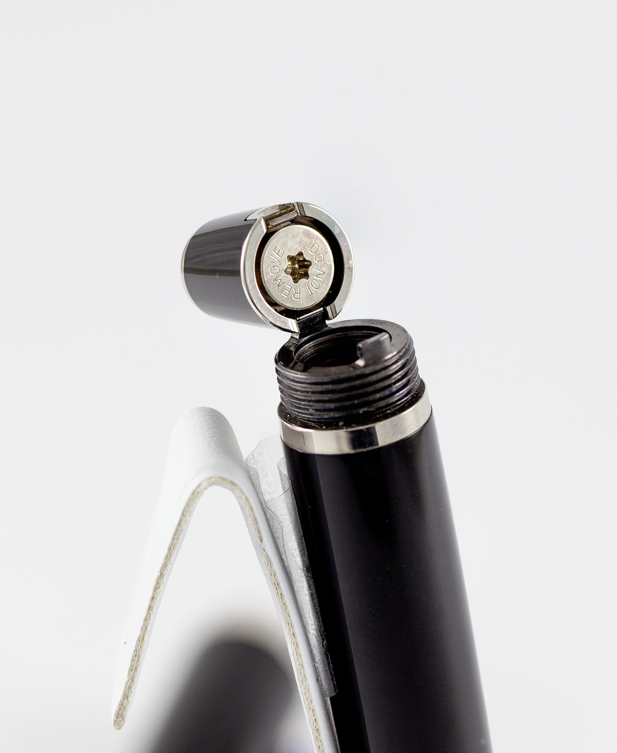 Montblanc Boheme Noir Fountain Pen 14K Gold Nib