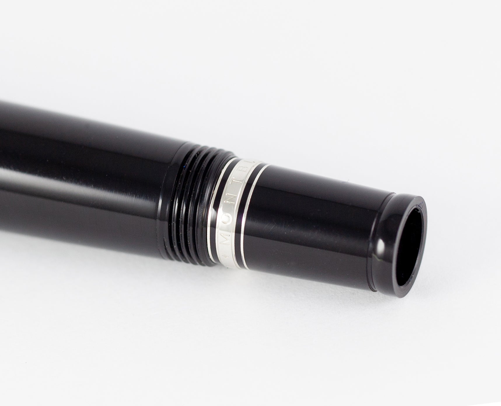 Montblanc Boheme Noir Fountain Pen 14K Gold Nib