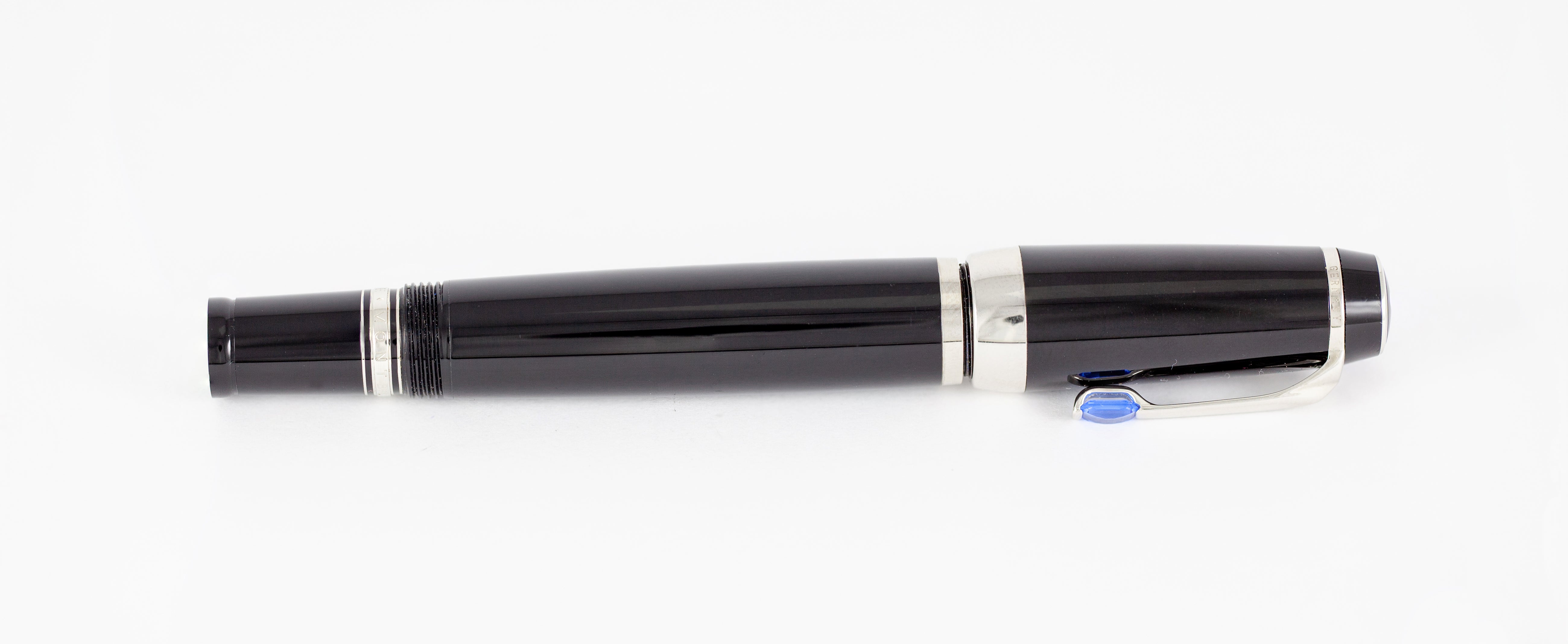 Montblanc Boheme Noir Fountain Pen 14K Gold Nib