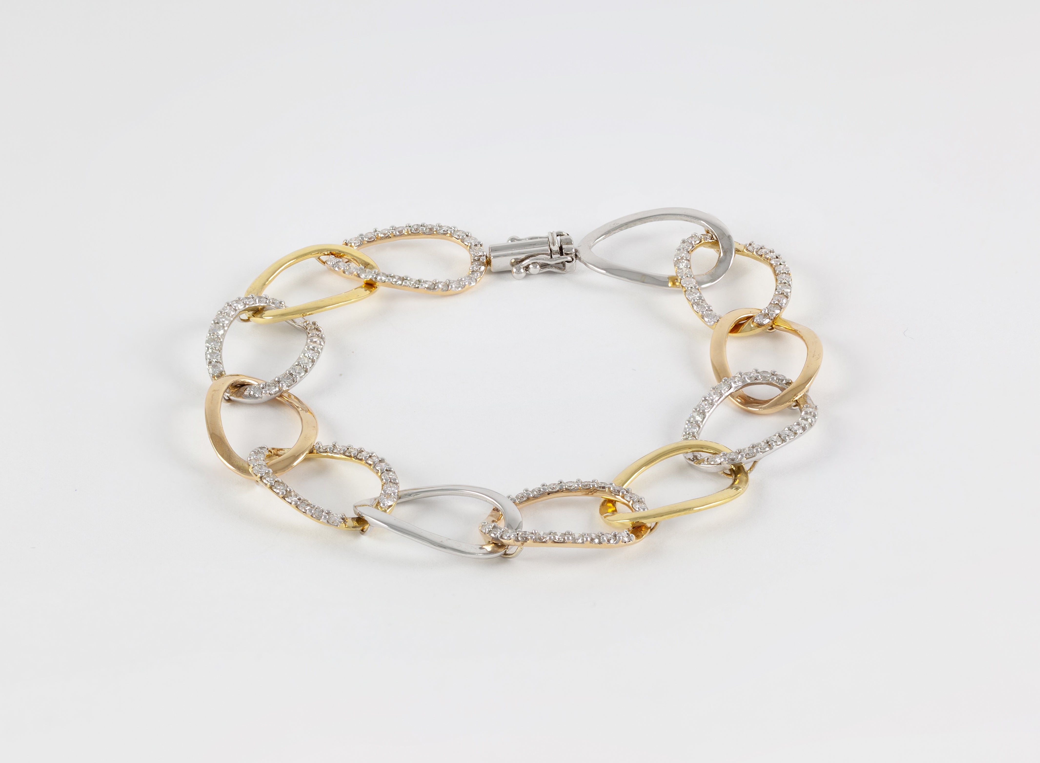 Pulsera en oro blanco y amarillo 18k con diamantes 1 ct