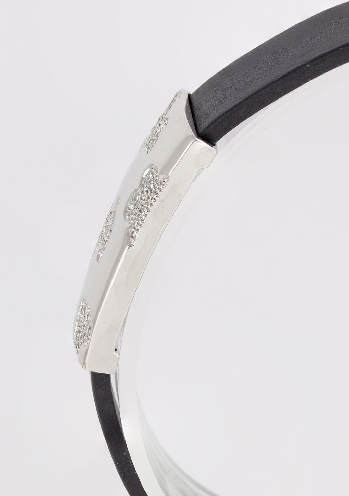 Pulsera Tous en caucho con oro blanco 18k y brillantes
