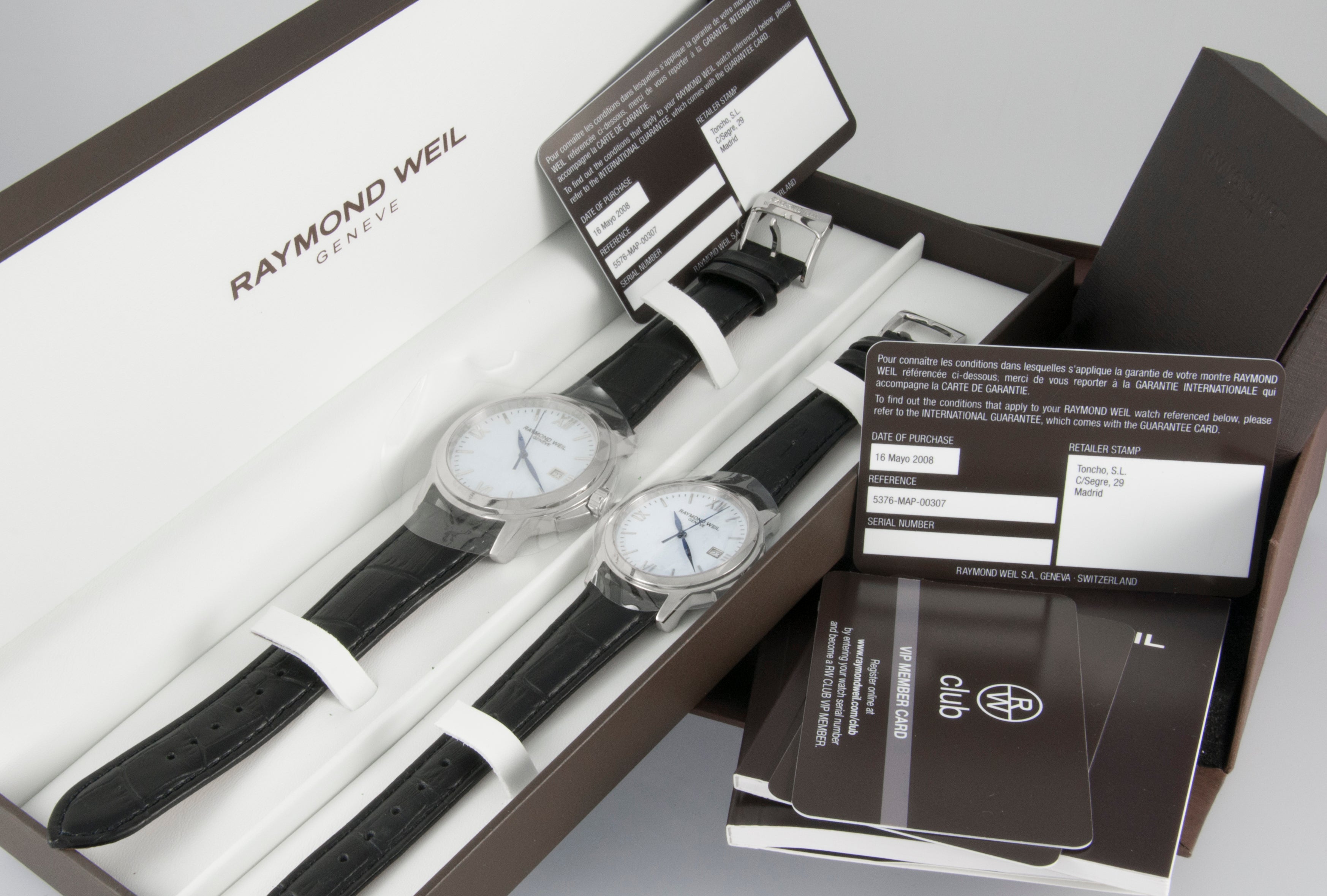 Raymond Weil 2 Watches Tradition Steel Quartz Women and Men 5376M 5576M