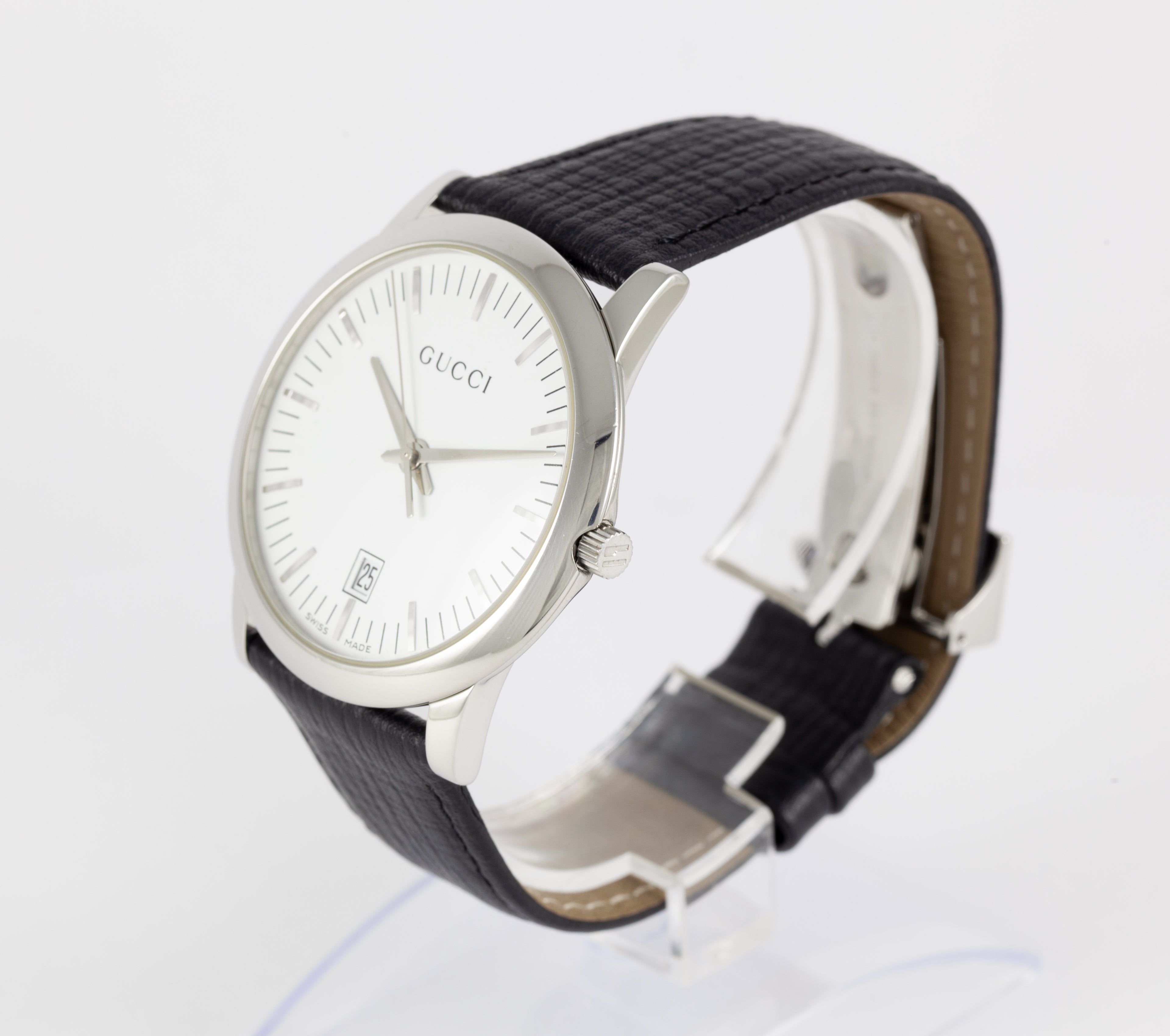 Gucci Quartz Steel White Dial Ref: 5600M