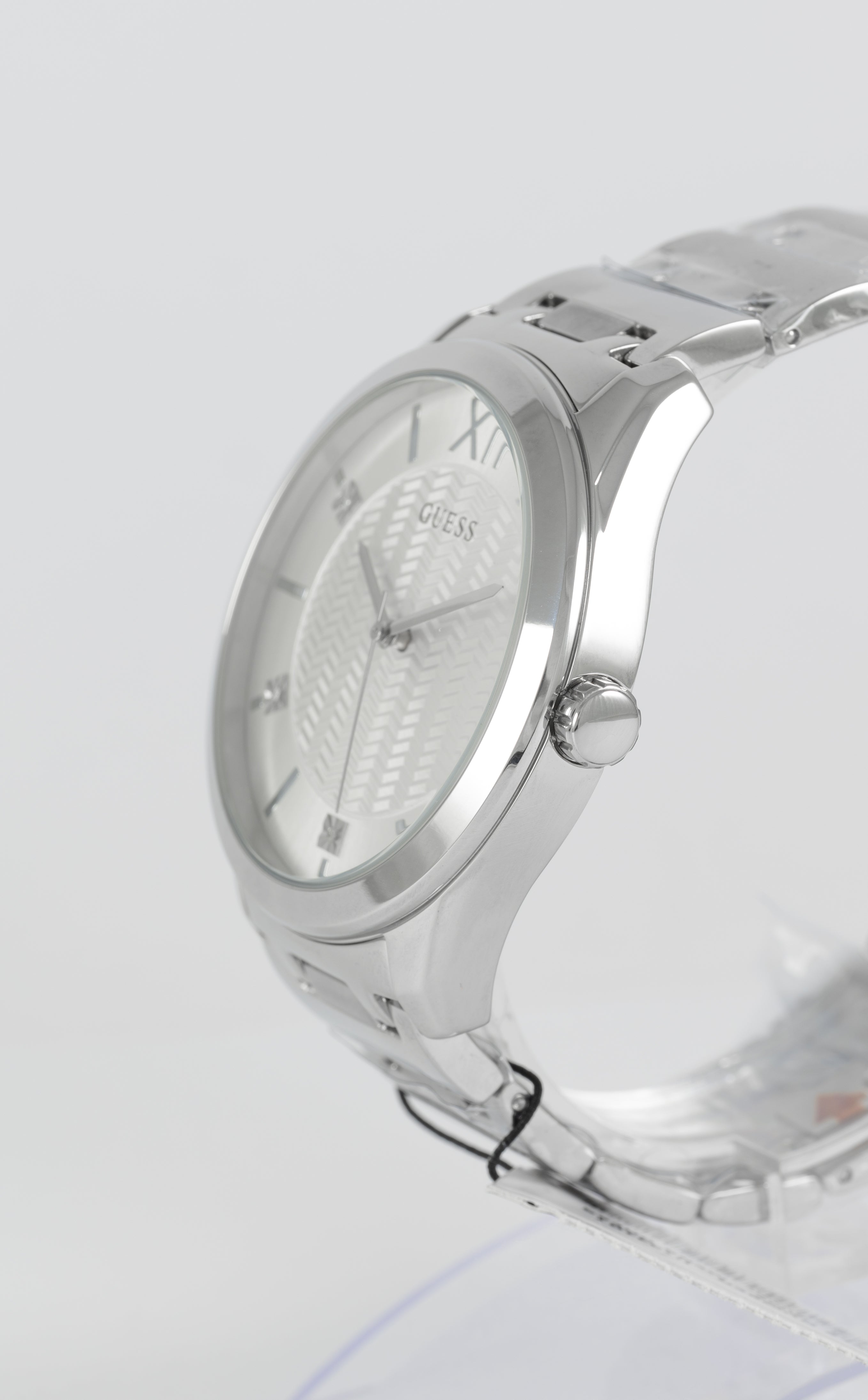 Guess Quartz Steel Silver Dial Ref: U1341G1