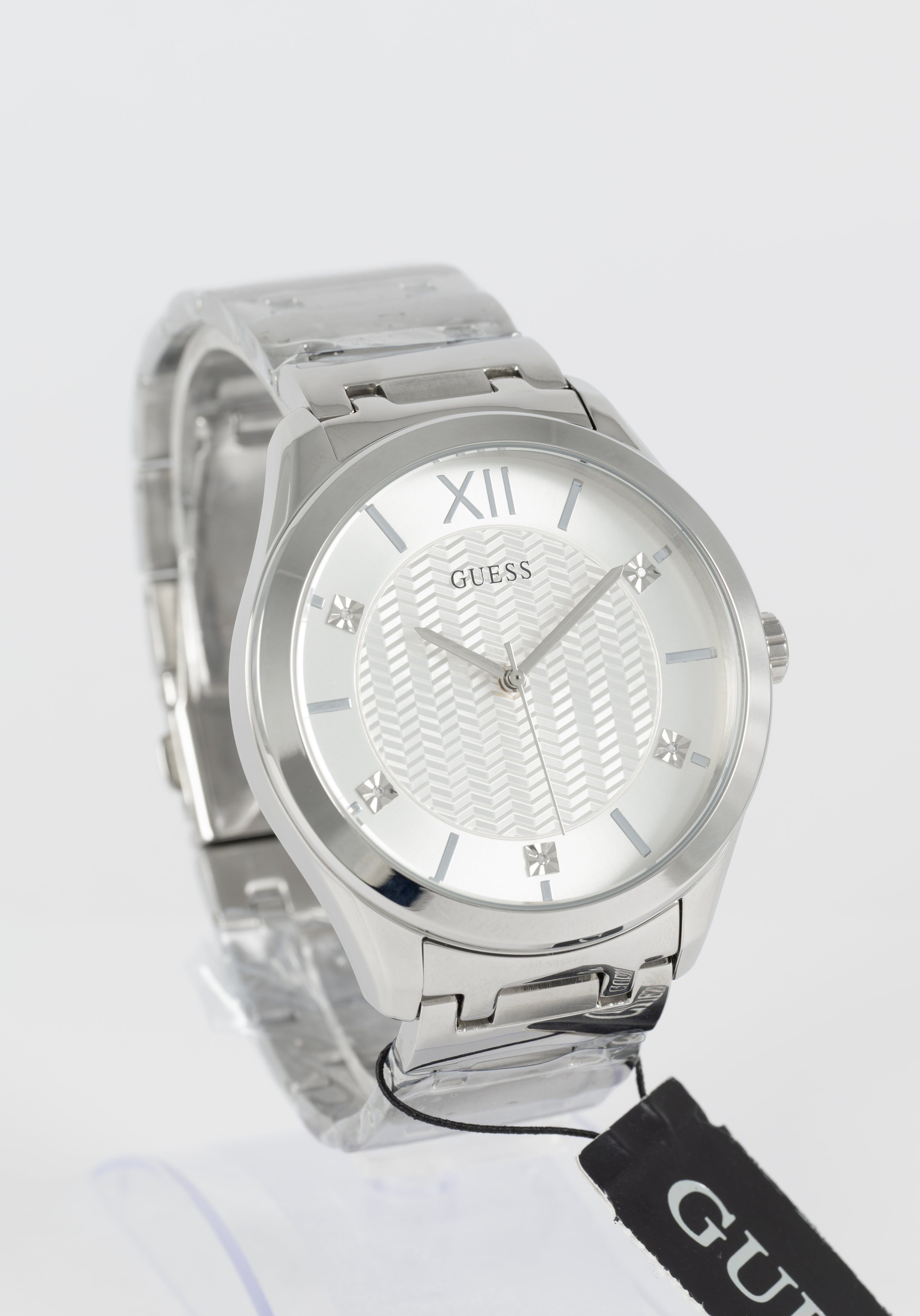 Guess Quartz Steel Silver Dial Ref: U1341G1