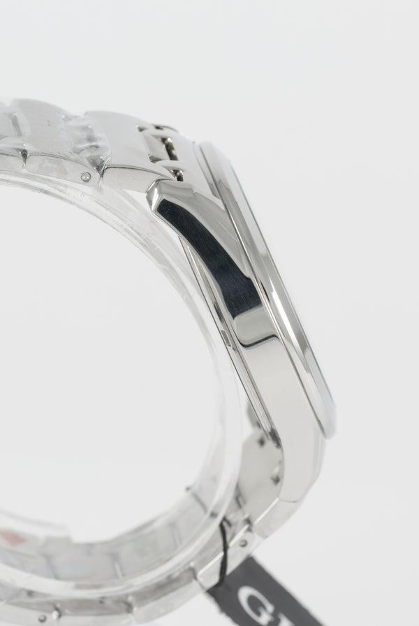 Guess Quartz Steel Silver Dial Ref: U1341G1