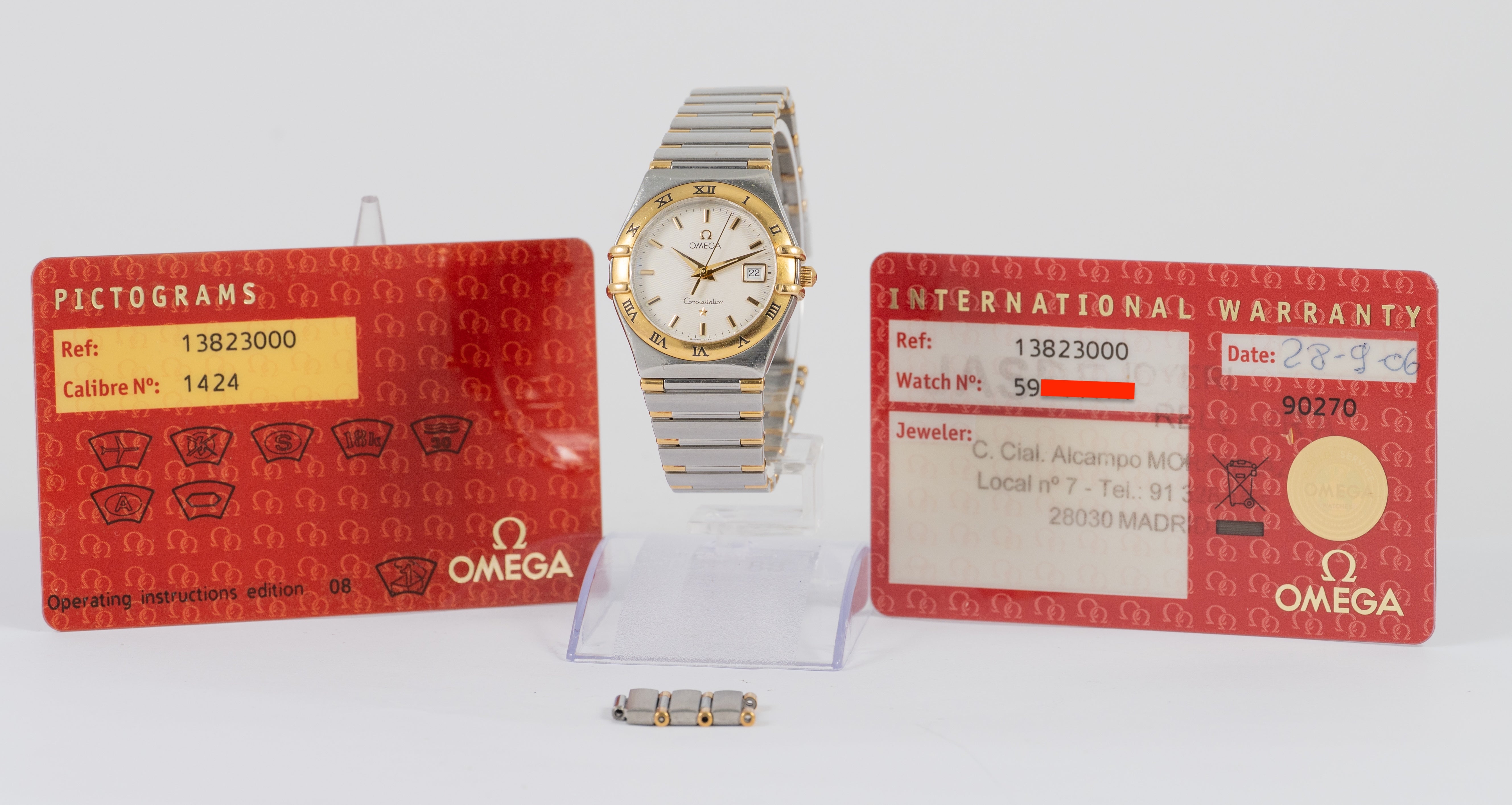 Omega Constellation Steel and Yellow Gold Ref: 1382.30.00