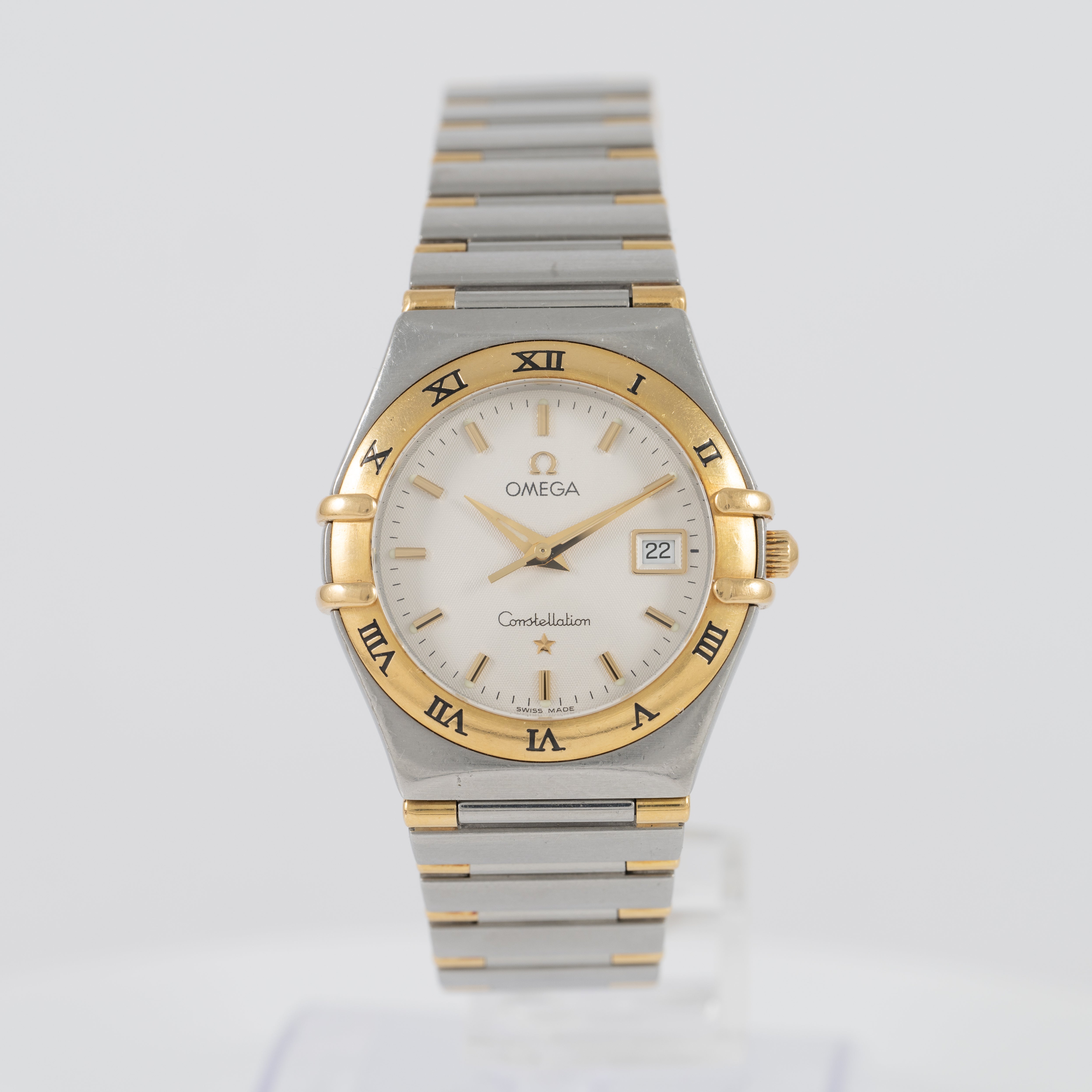 Omega Constellation Steel and Yellow Gold Ref: 1382.30.00