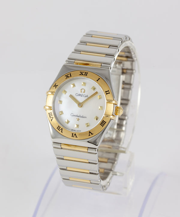Omega Constellation Quartz MOP Dial Ref: 1371.71.00