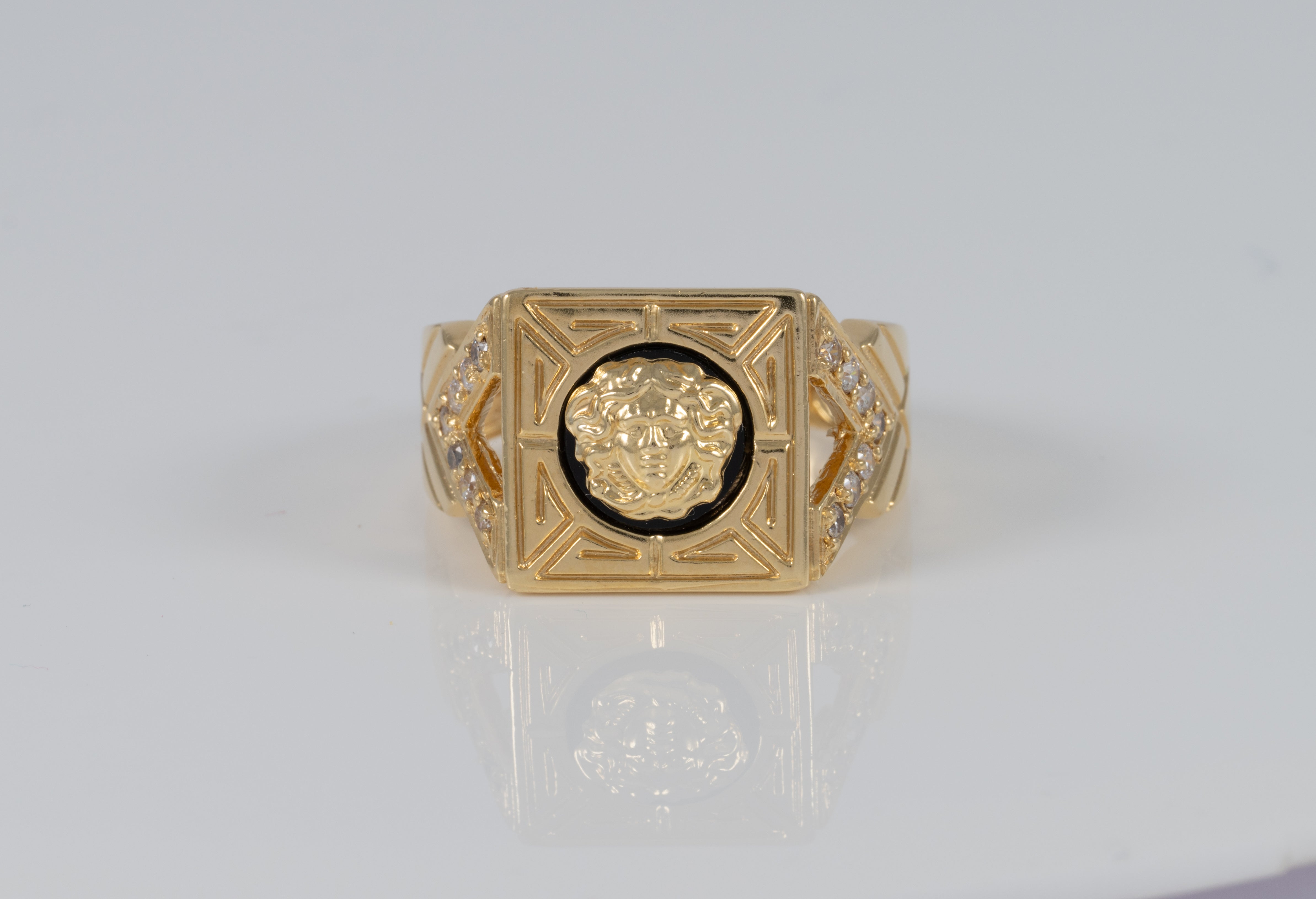 Anillo de oro 18k 750