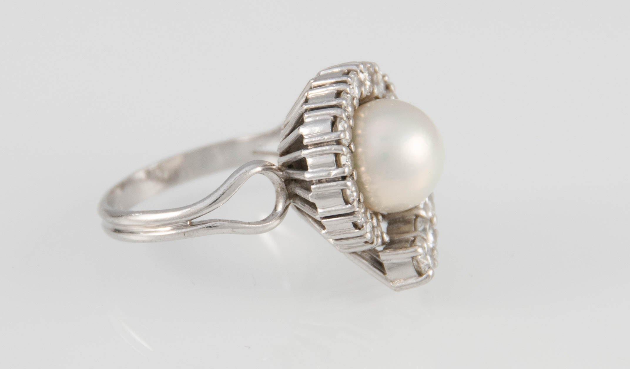 Anillo en oro 18k con perla australiana y brillantes - Mayka Jewels