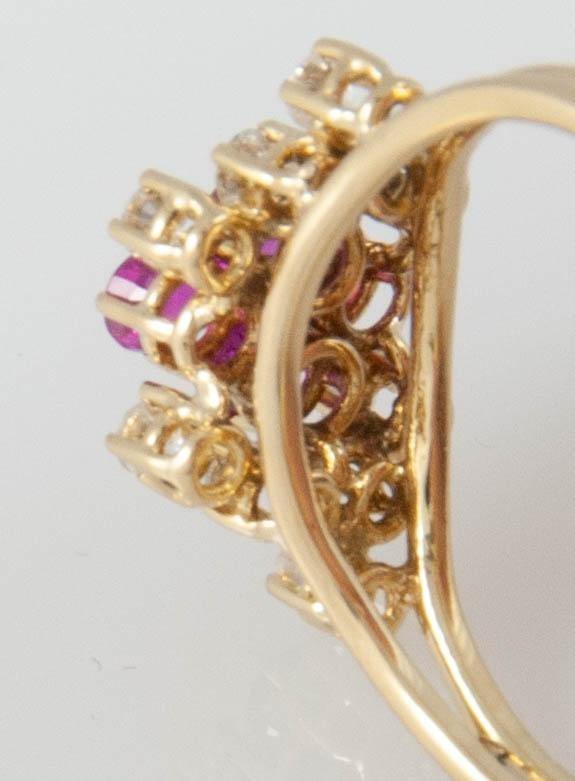 Anillo en oro 18k con rubíes y brillantes - Mayka Jewels