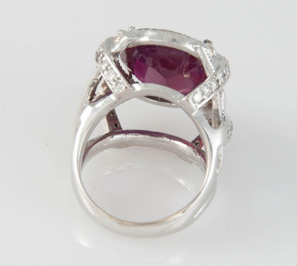 Anillo en oro blanco 18k con brillantes y rubí - Mayka Jewels
