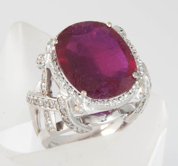 Anillo en oro blanco 18k con brillantes y rubí - Mayka Jewels