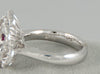 Anillo en oro blanco 18k con rubí y brillantes - Mayka Jewels
