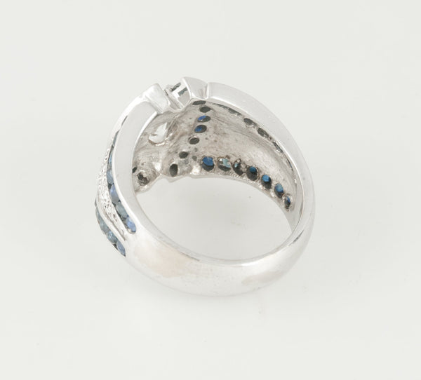 Anillo en oro blanco 18k con zafiros y brillante 1.68 ct - Mayka Jewels